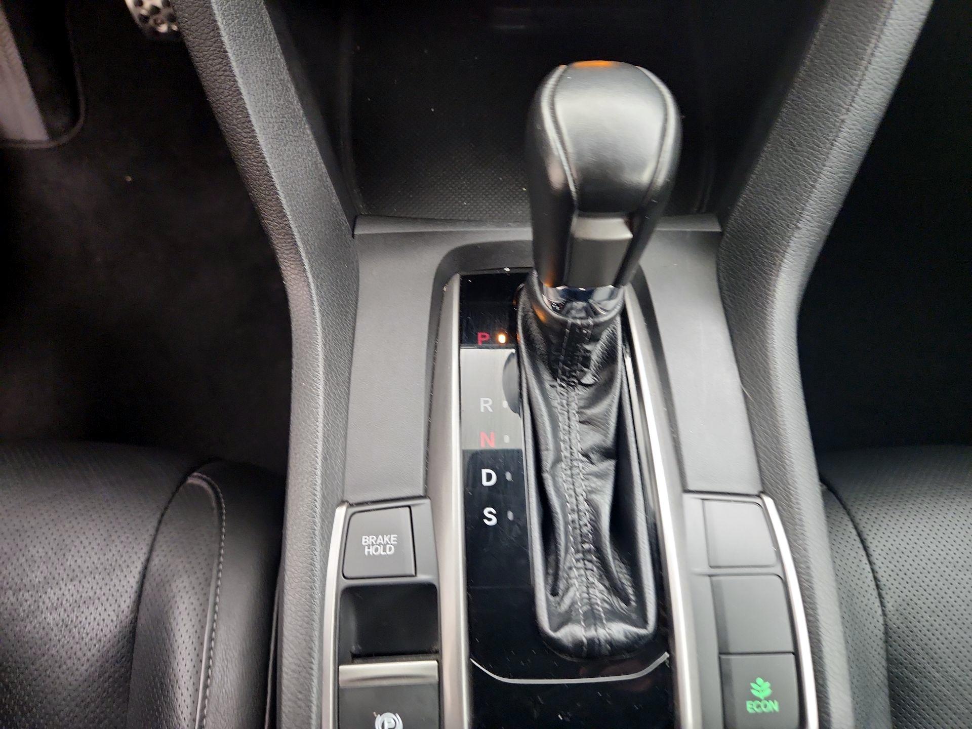 Thumbnail: 2018 Honda Civic - 17