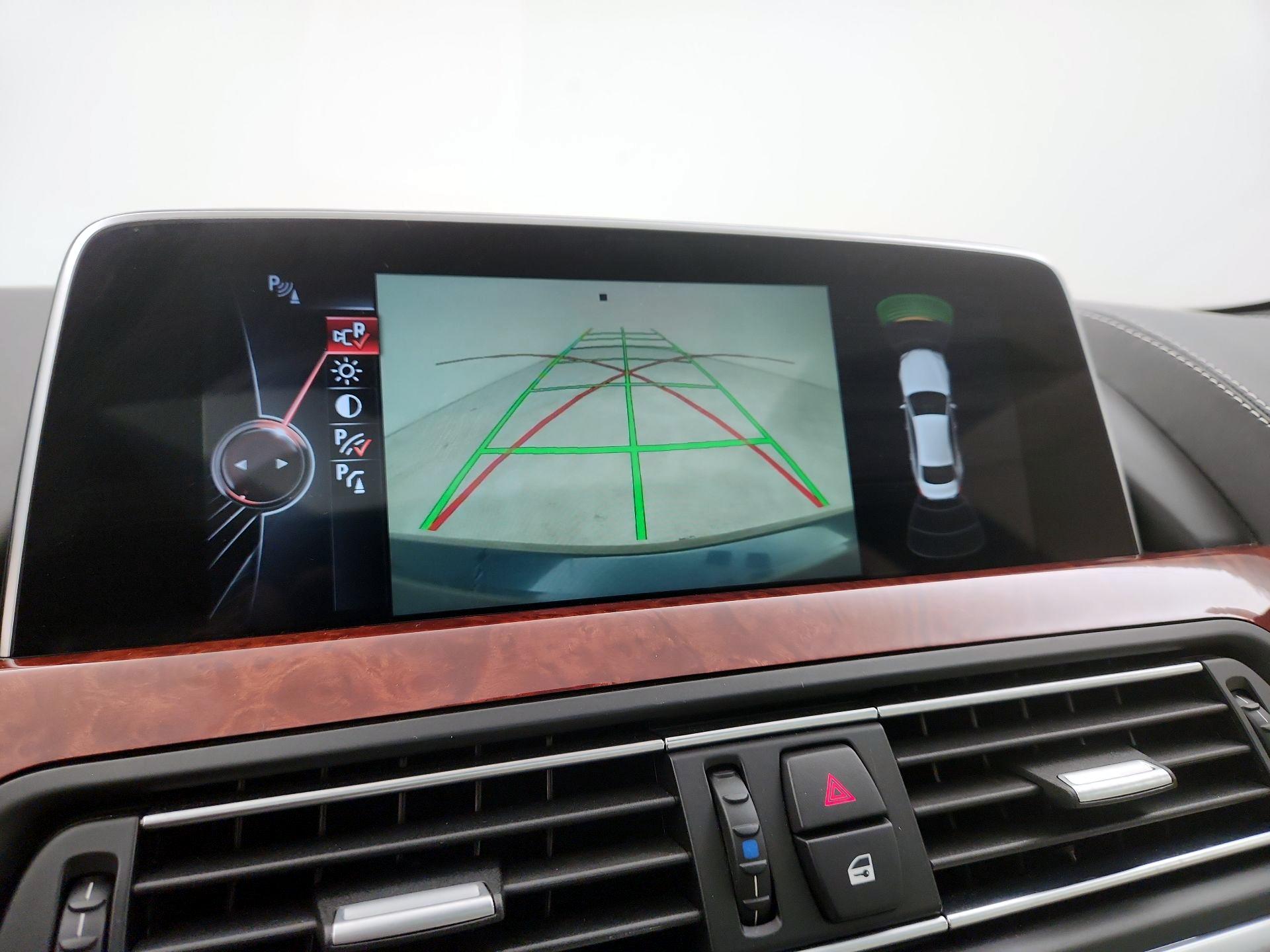 Thumbnail: 2016 BMW 6 Series - 15
