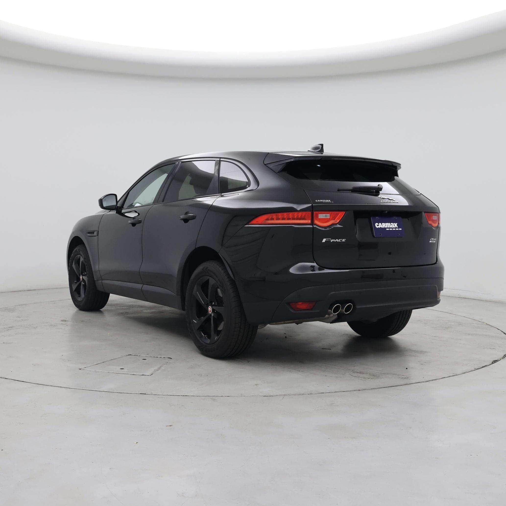 Thumbnail: 2018 Jaguar F-Pace - 2