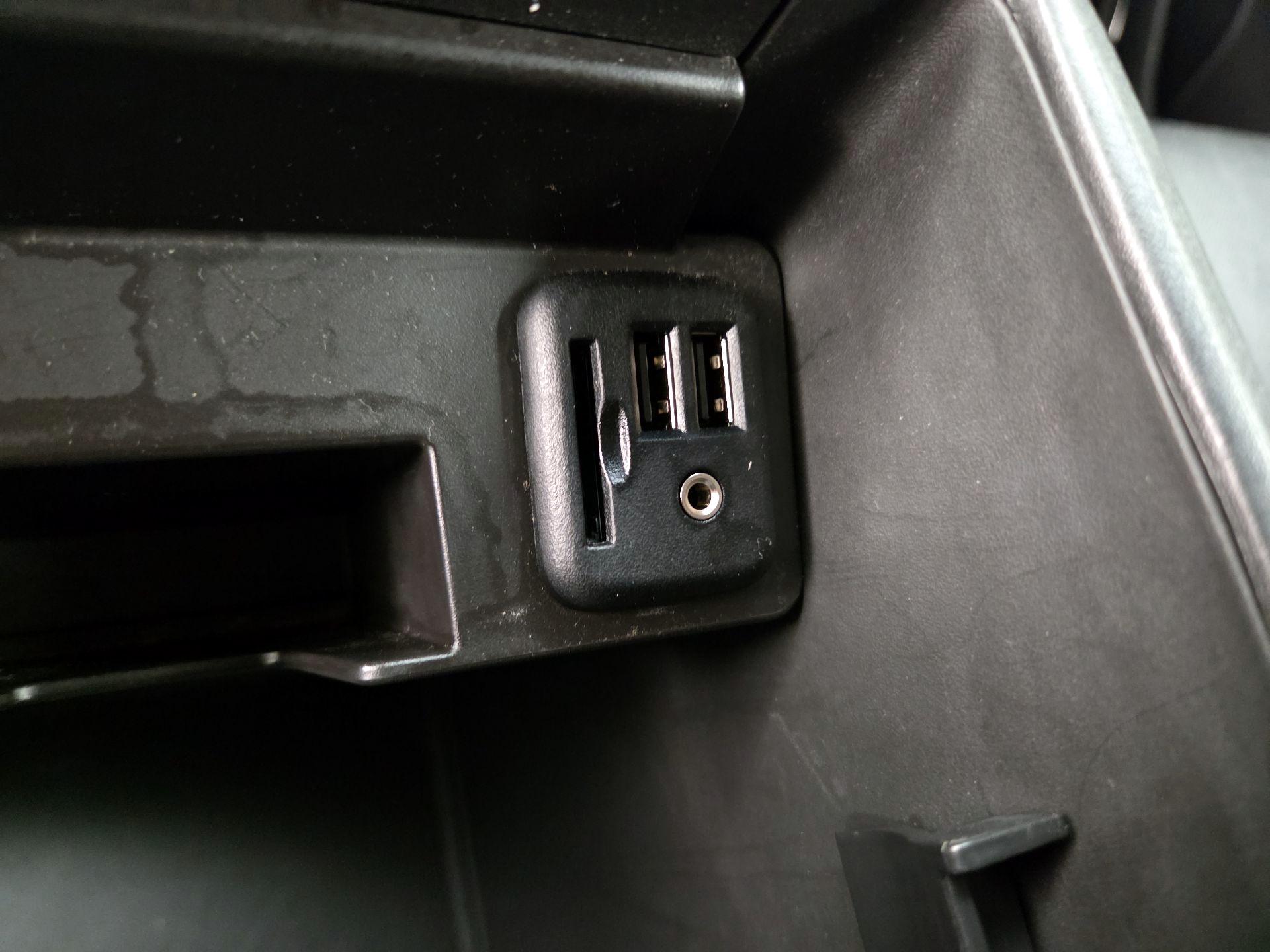 Thumbnail: 2015 Chevrolet Tahoe - 19