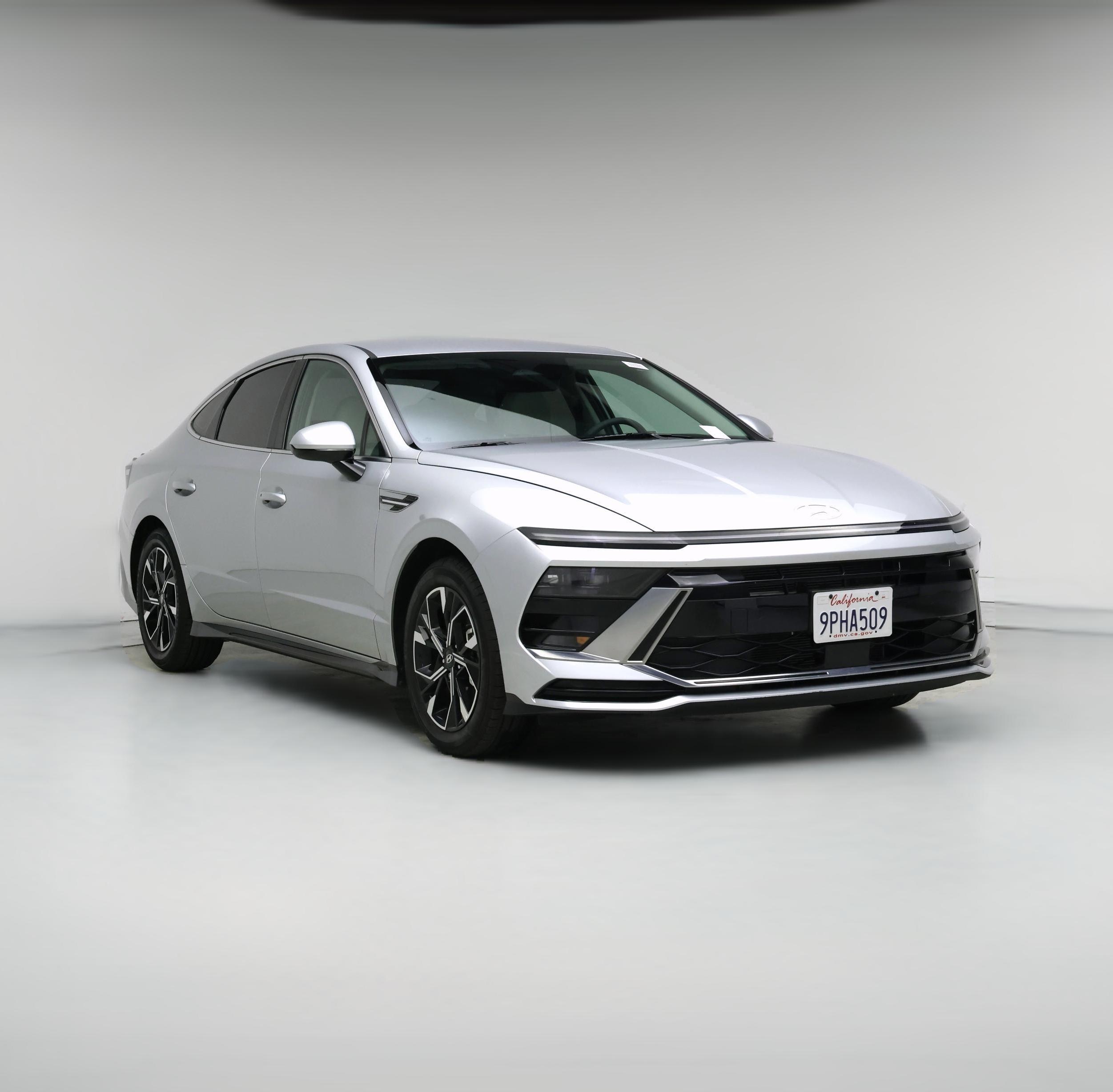 Thumbnail: 2024 Hyundai Sonata - 1