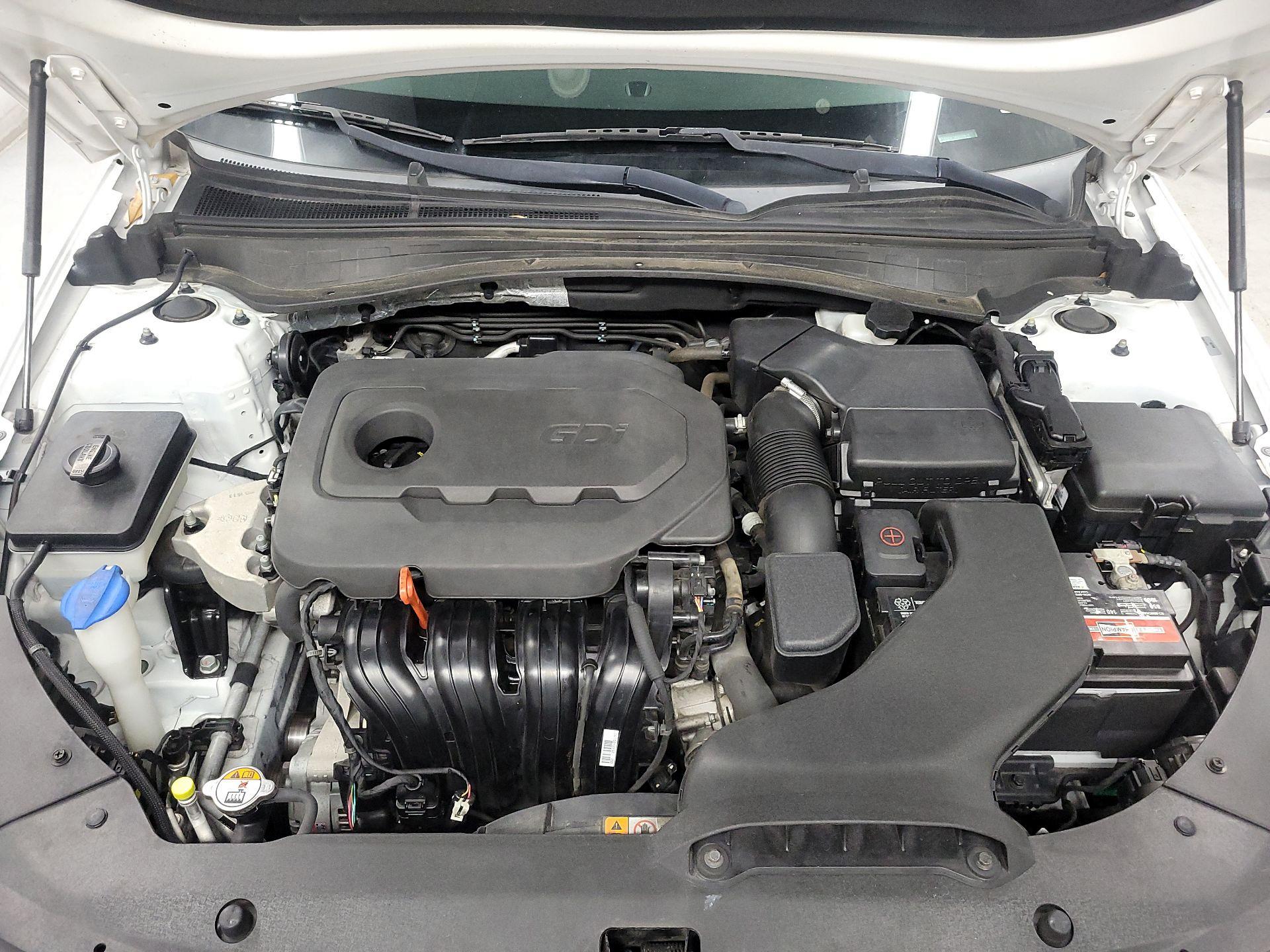 Thumbnail: 2016 Kia Optima - 19