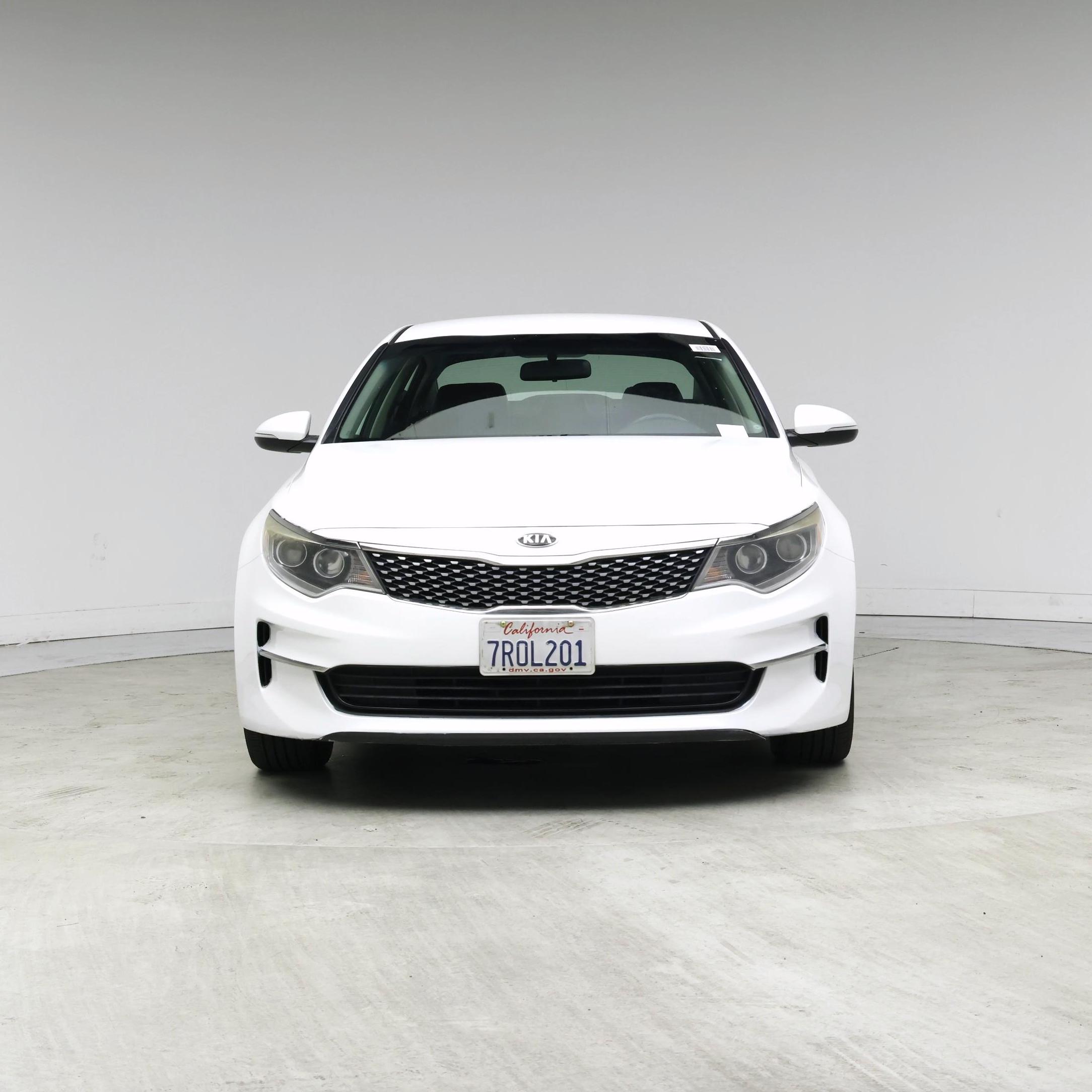 Thumbnail: 2016 Kia Optima - 5
