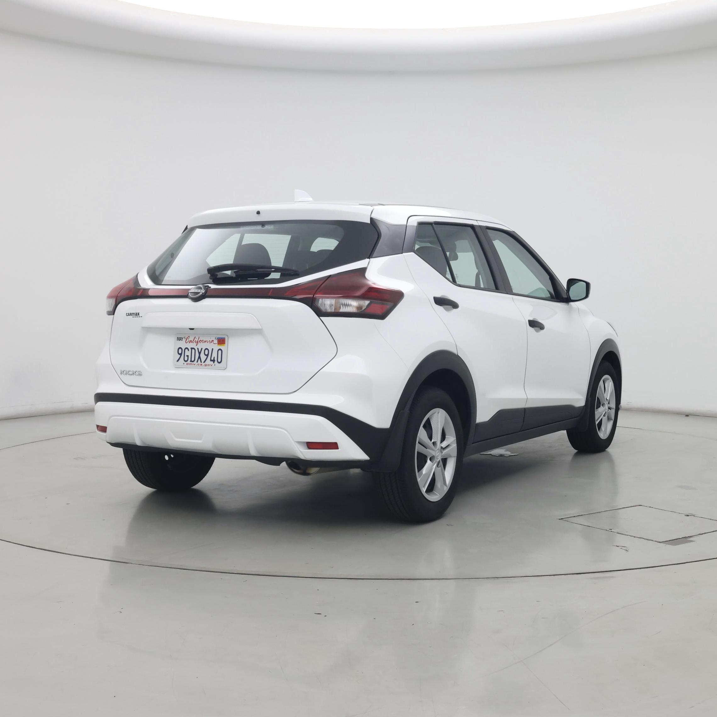 Thumbnail: 2023 Nissan Kicks - 8