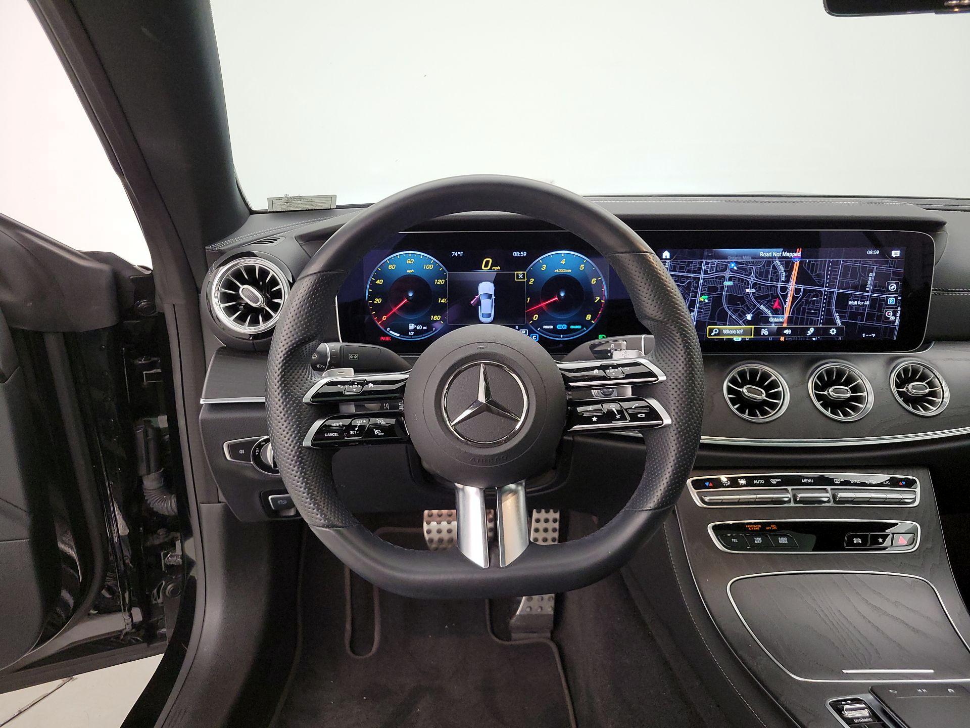 Thumbnail: 2022 Mercedes-Benz E-Class - 10
