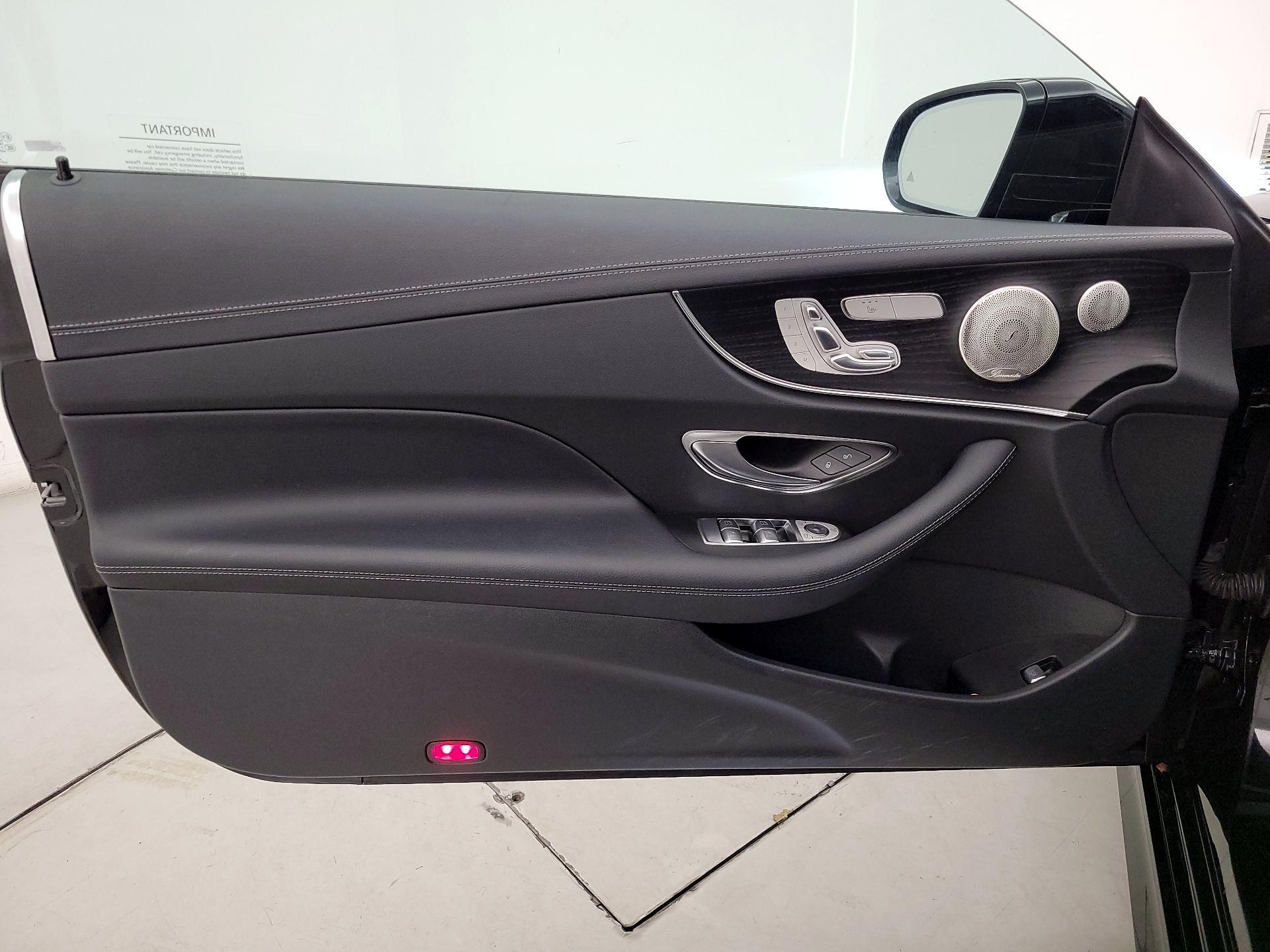Thumbnail: 2022 Mercedes-Benz E-Class - 12