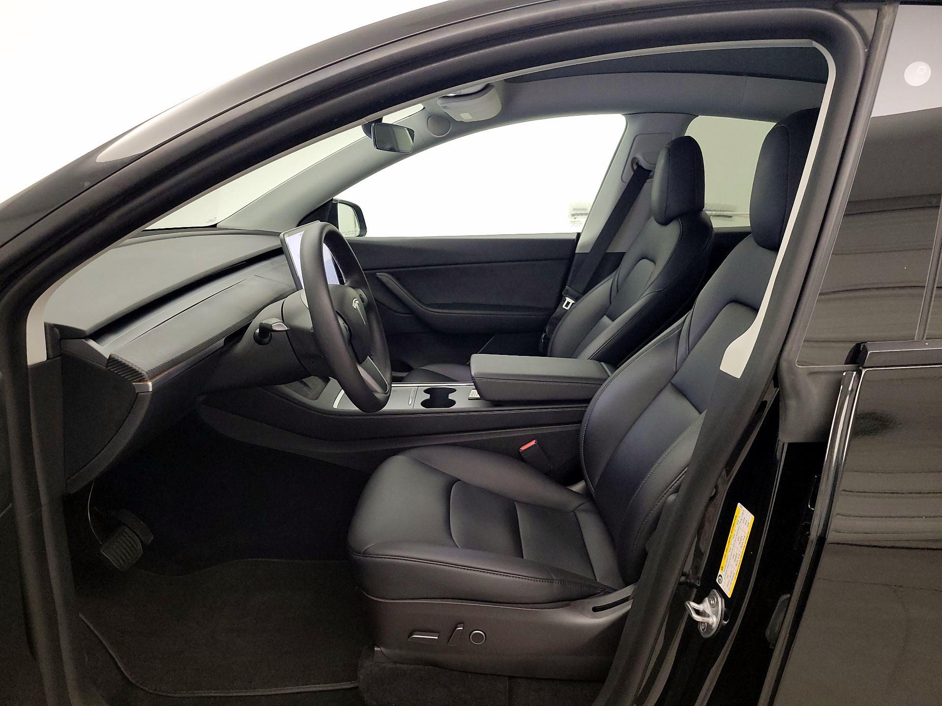 Thumbnail: 2022 Tesla Model Y - 11