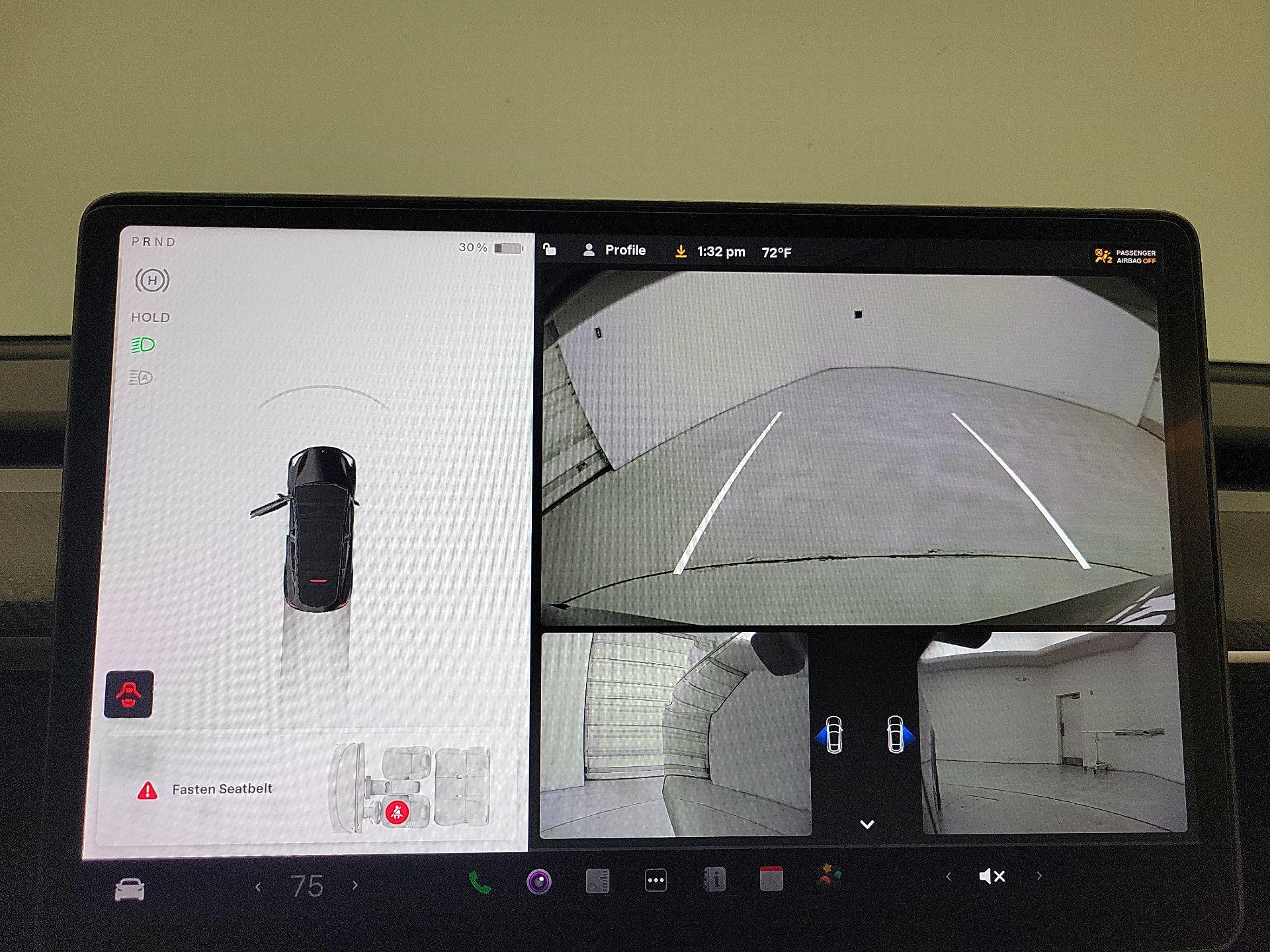 Thumbnail: 2022 Tesla Model Y - 14