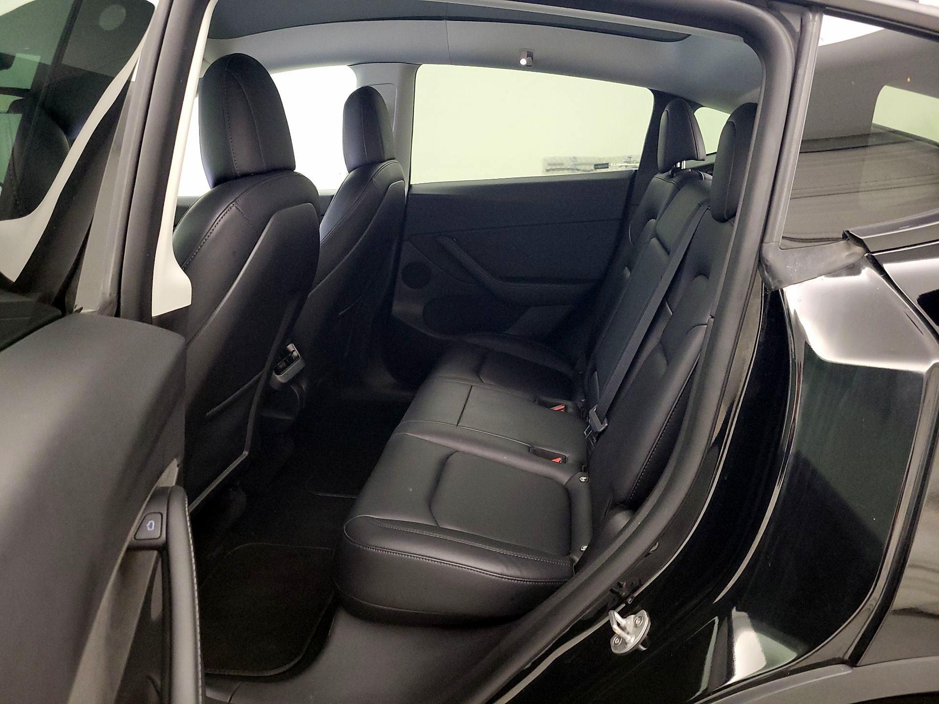 Thumbnail: 2022 Tesla Model Y - 20