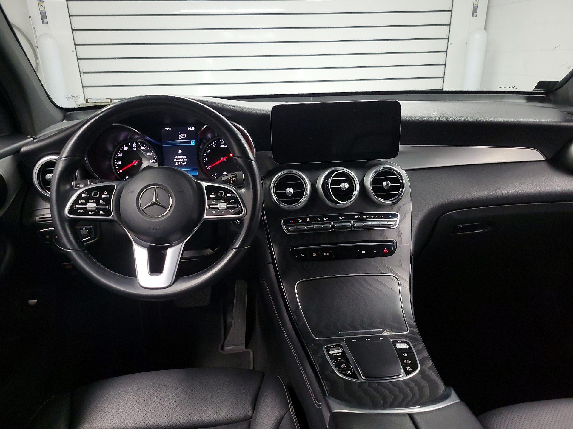 Thumbnail: 2021 Mercedes-Benz GLC - 9