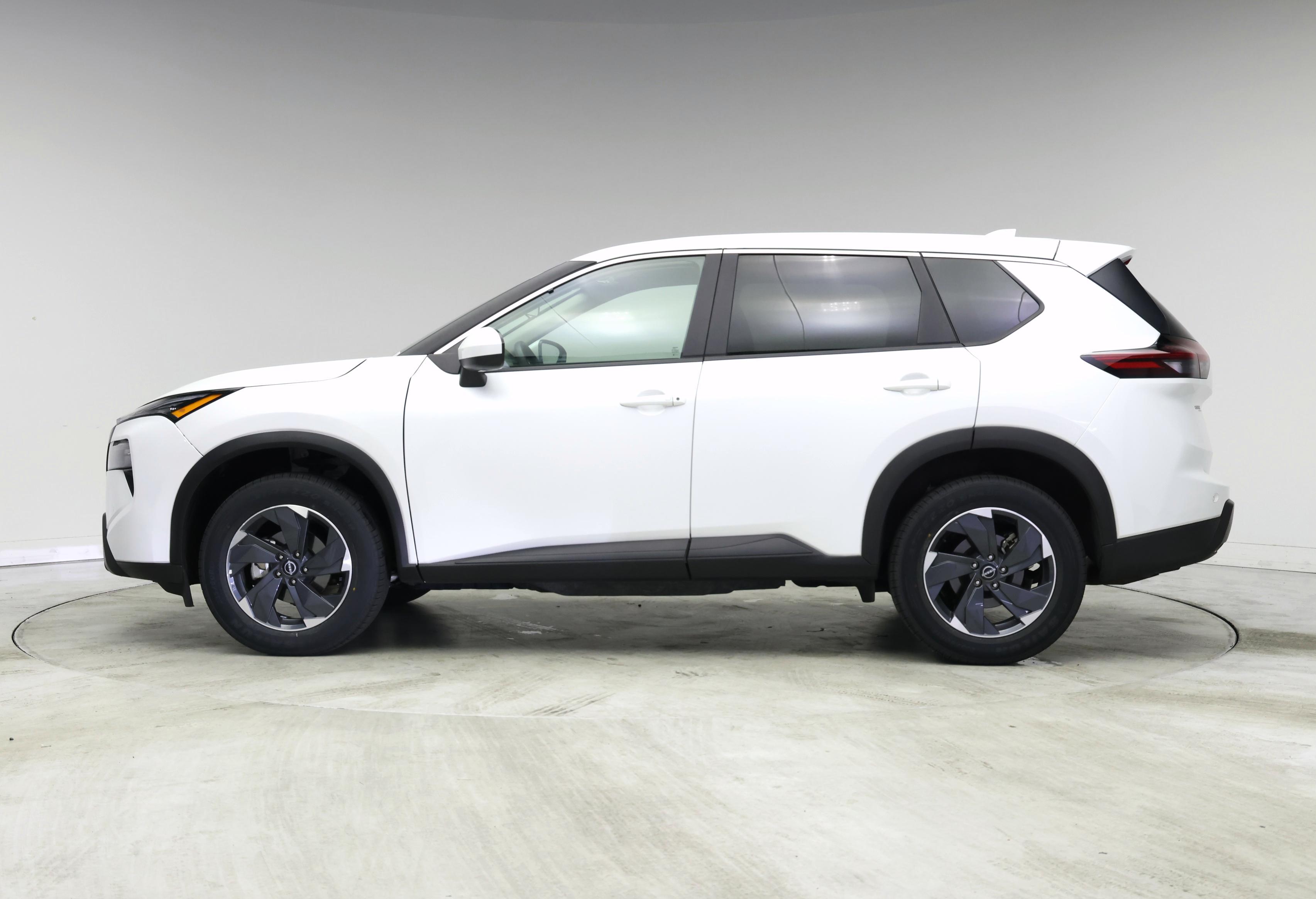 Thumbnail: 2024 Nissan Rogue - 3