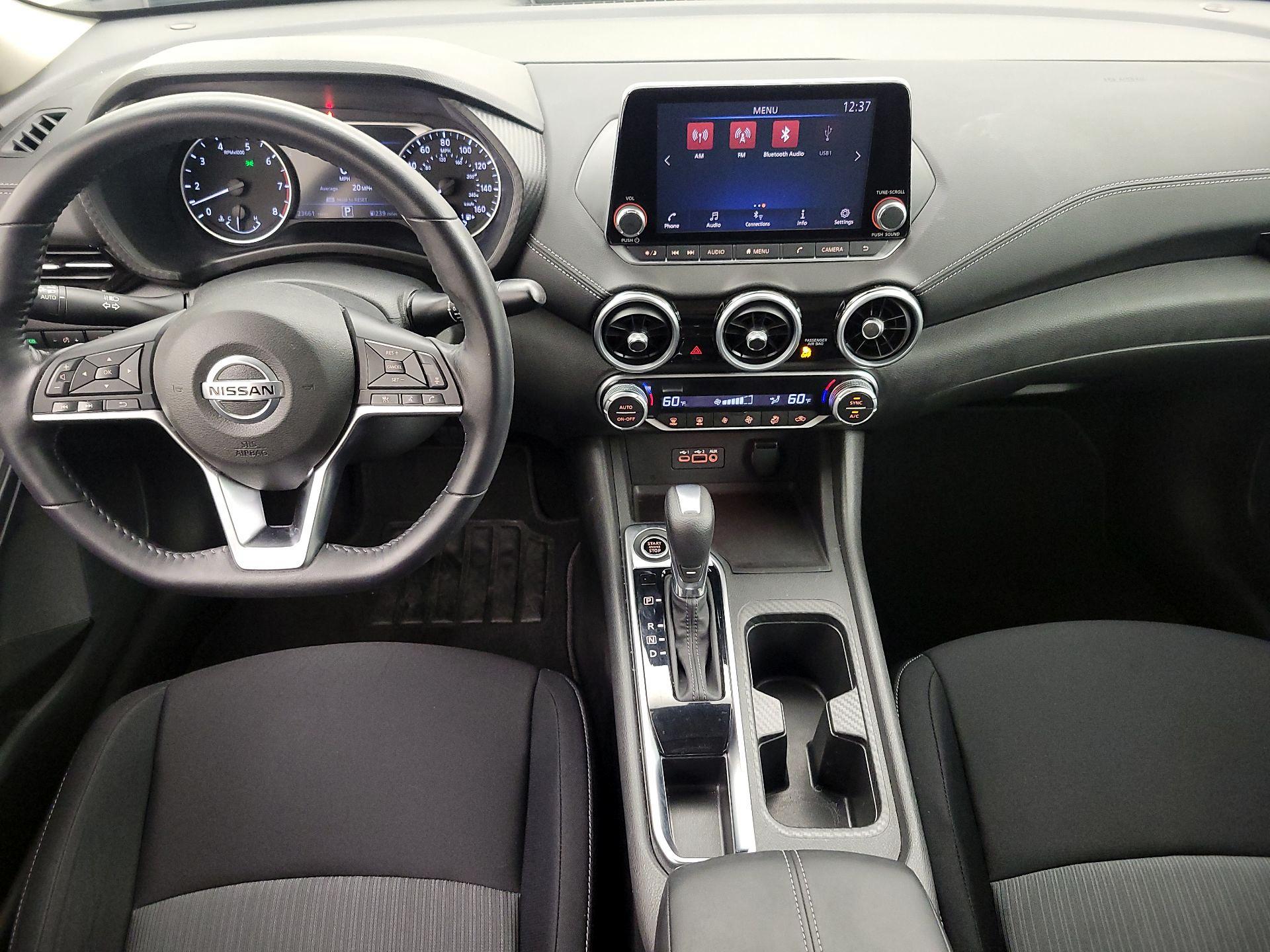 Thumbnail: 2020 Nissan Sentra - 9
