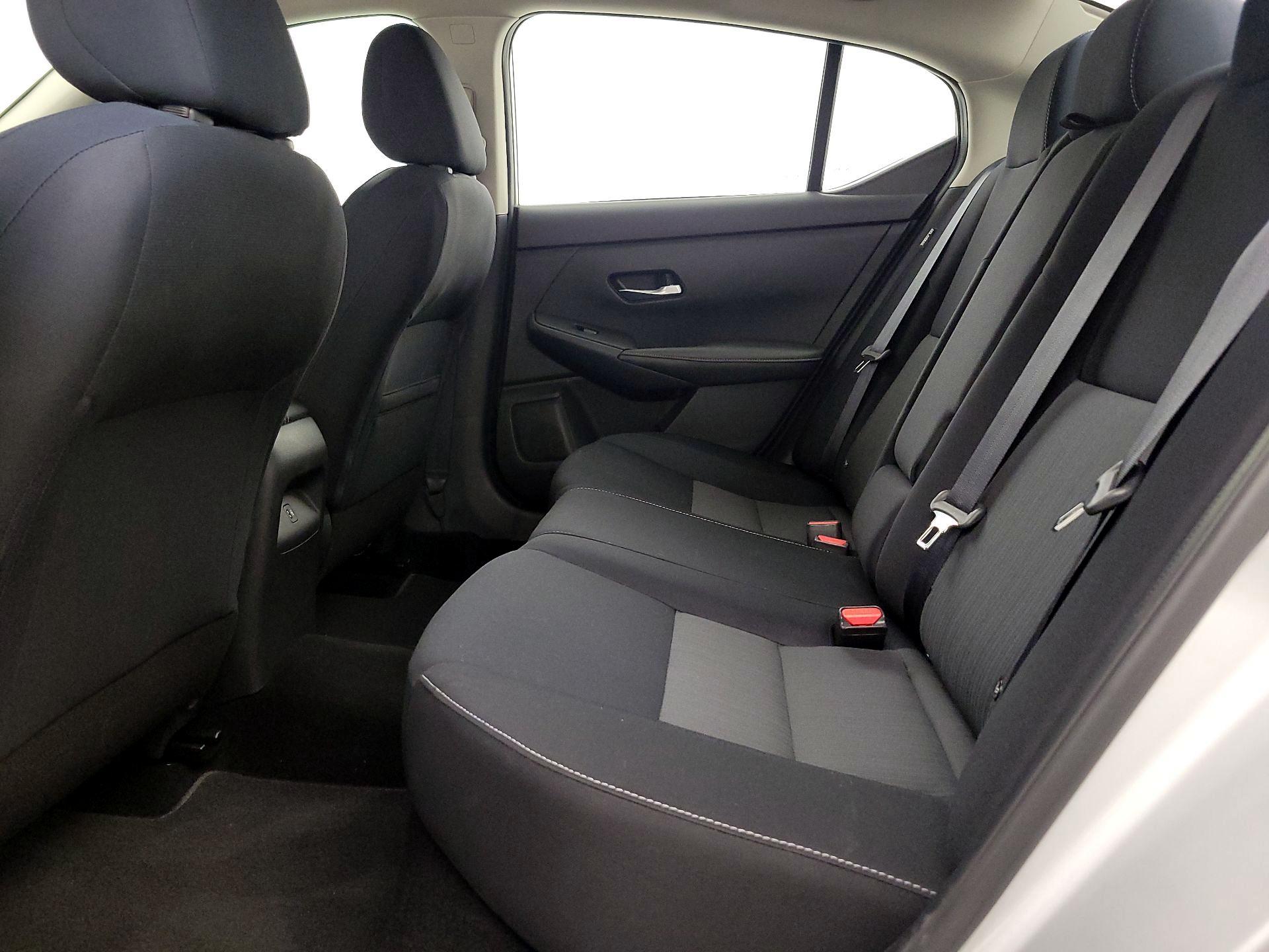 Thumbnail: 2020 Nissan Sentra - 19