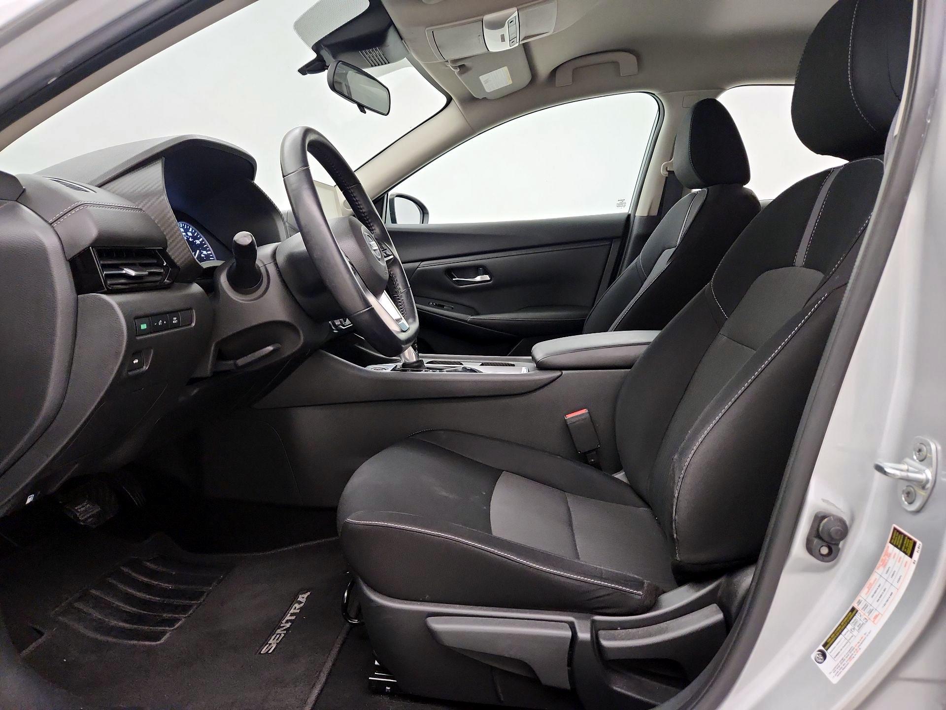 Thumbnail: 2020 Nissan Sentra - 11