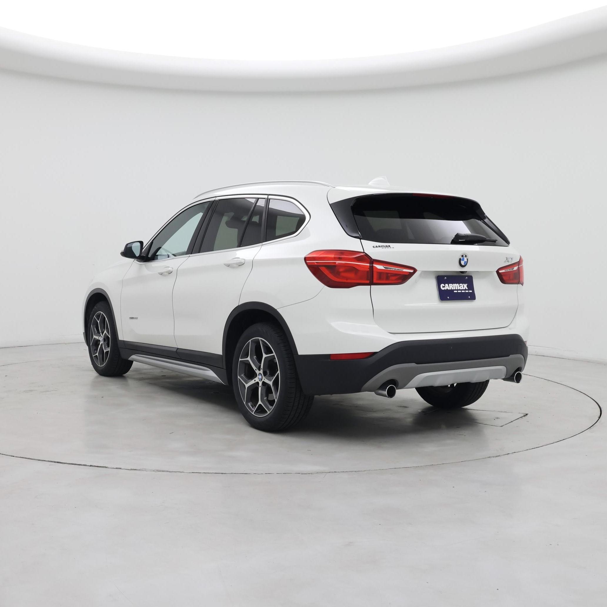 Thumbnail: 2018 BMW X1 - 2