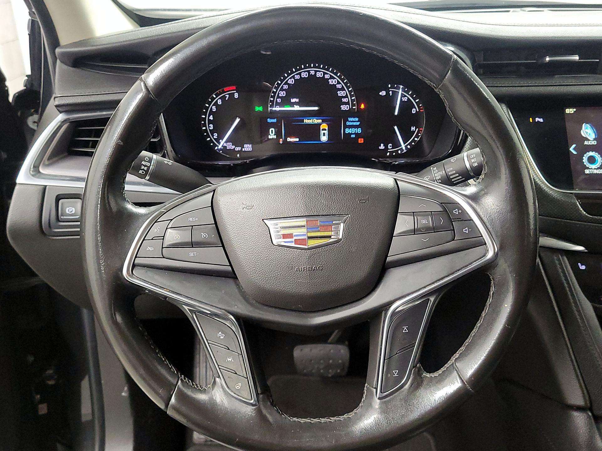 Thumbnail: 2019 Cadillac XT5 - 10