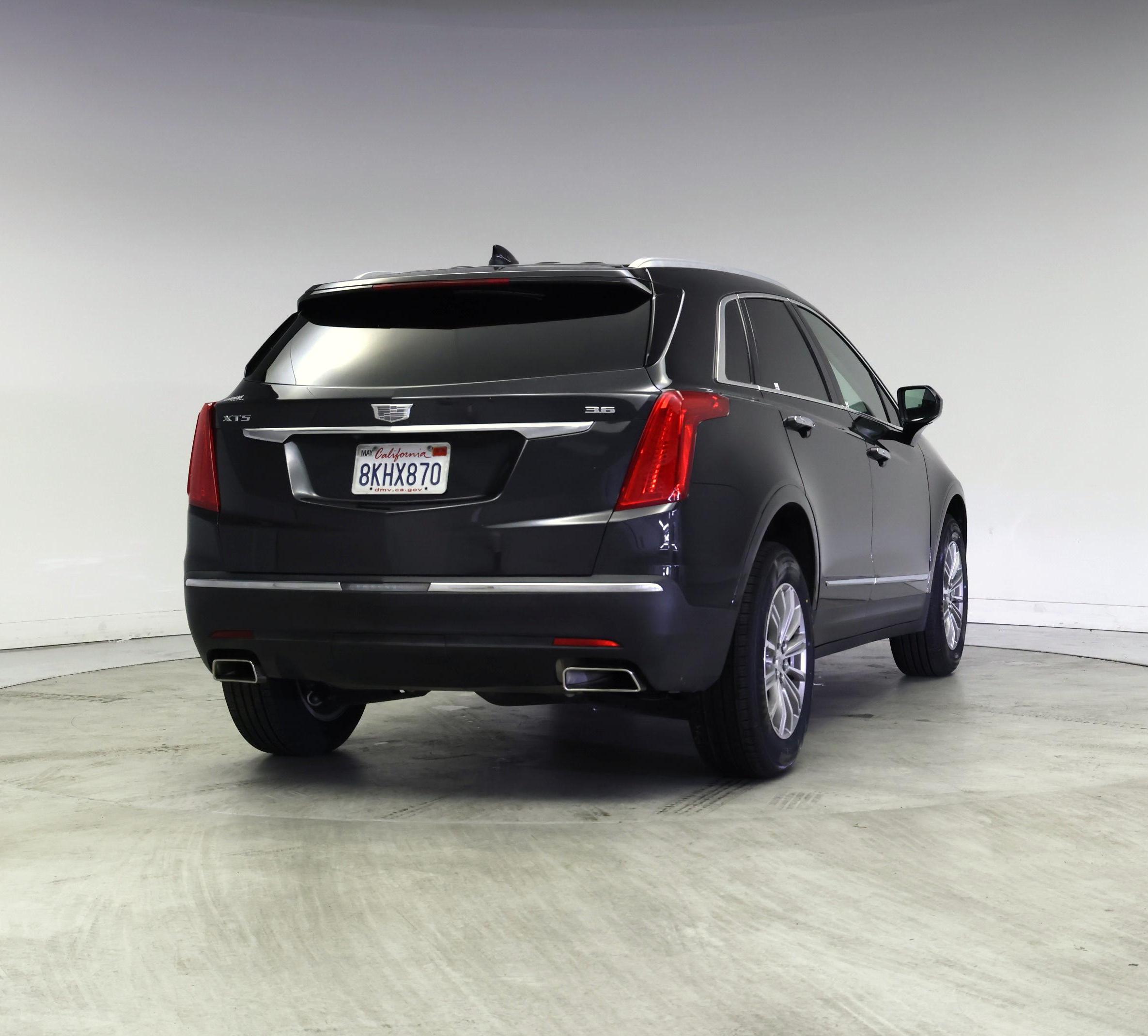 Thumbnail: 2019 Cadillac XT5 - 8