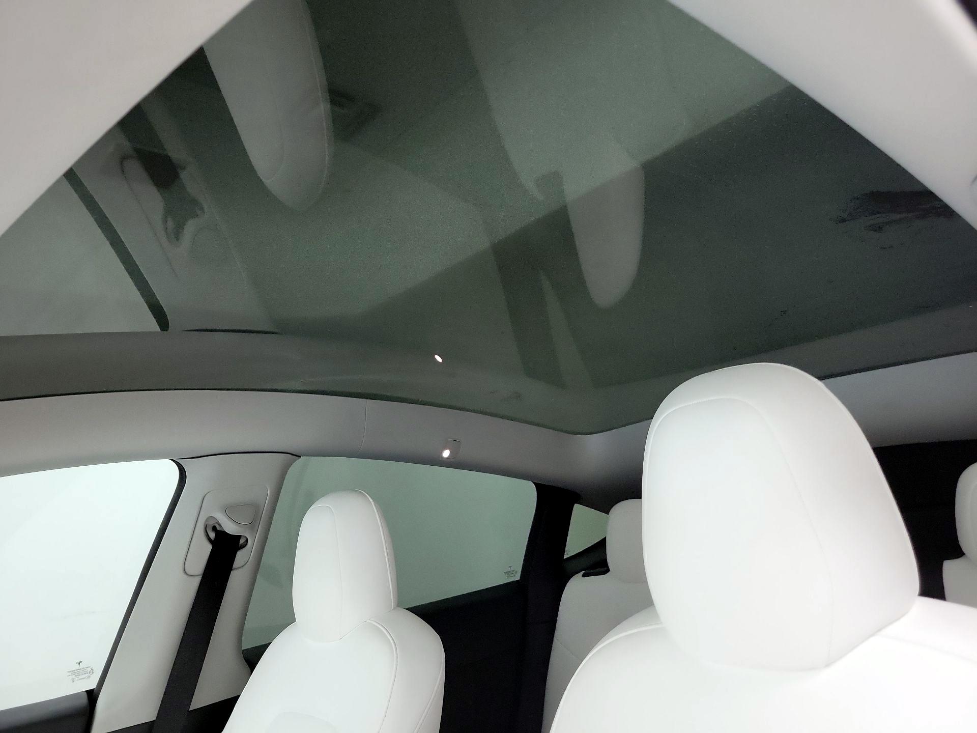 Thumbnail: 2022 Tesla Model Y - 18