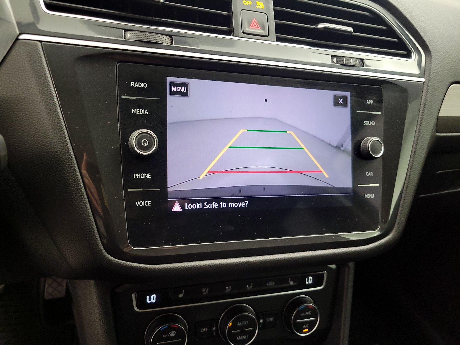 Thumbnail: 2019 Volkswagen Tiguan - 14