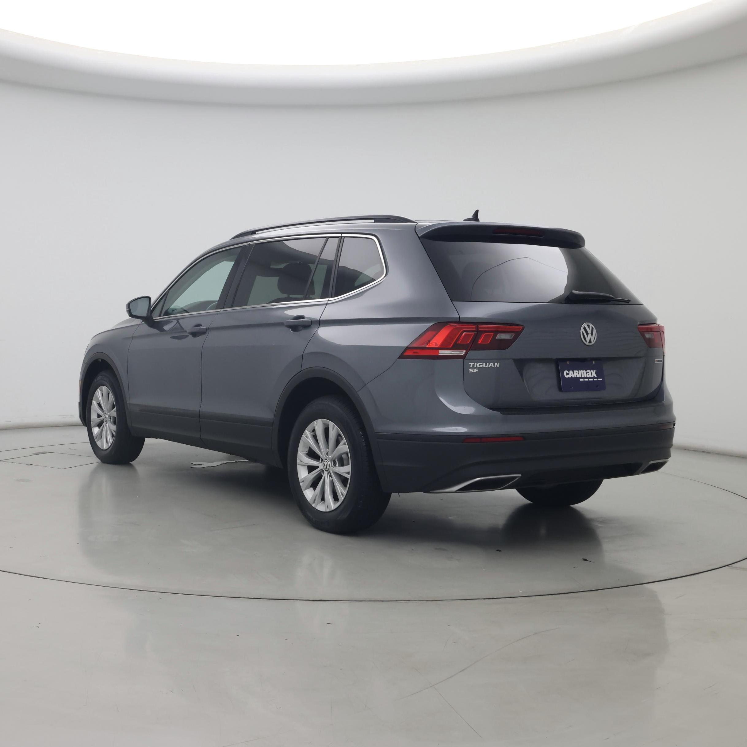 Thumbnail: 2019 Volkswagen Tiguan - 2