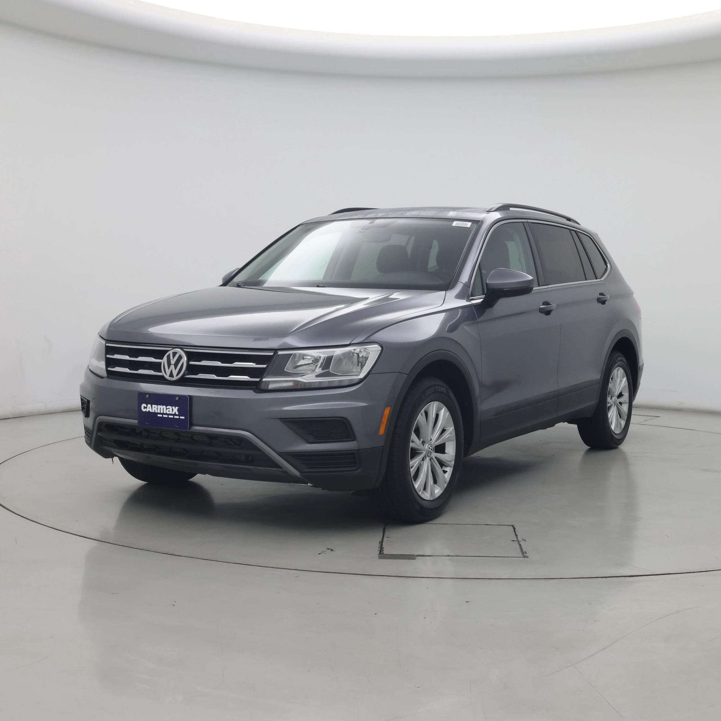 Thumbnail: 2019 Volkswagen Tiguan - 4