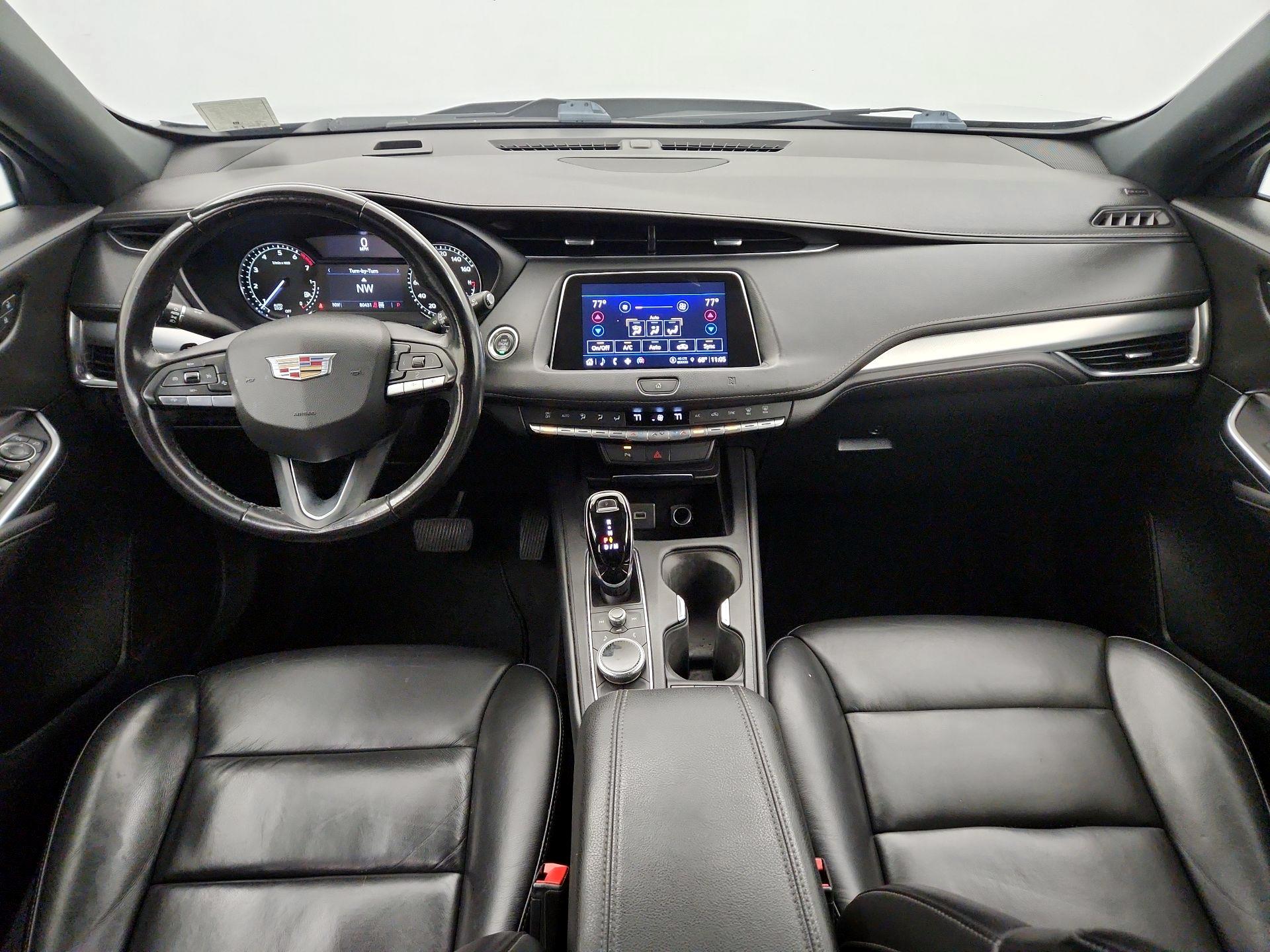 Thumbnail: 2021 Cadillac XT4 - 9