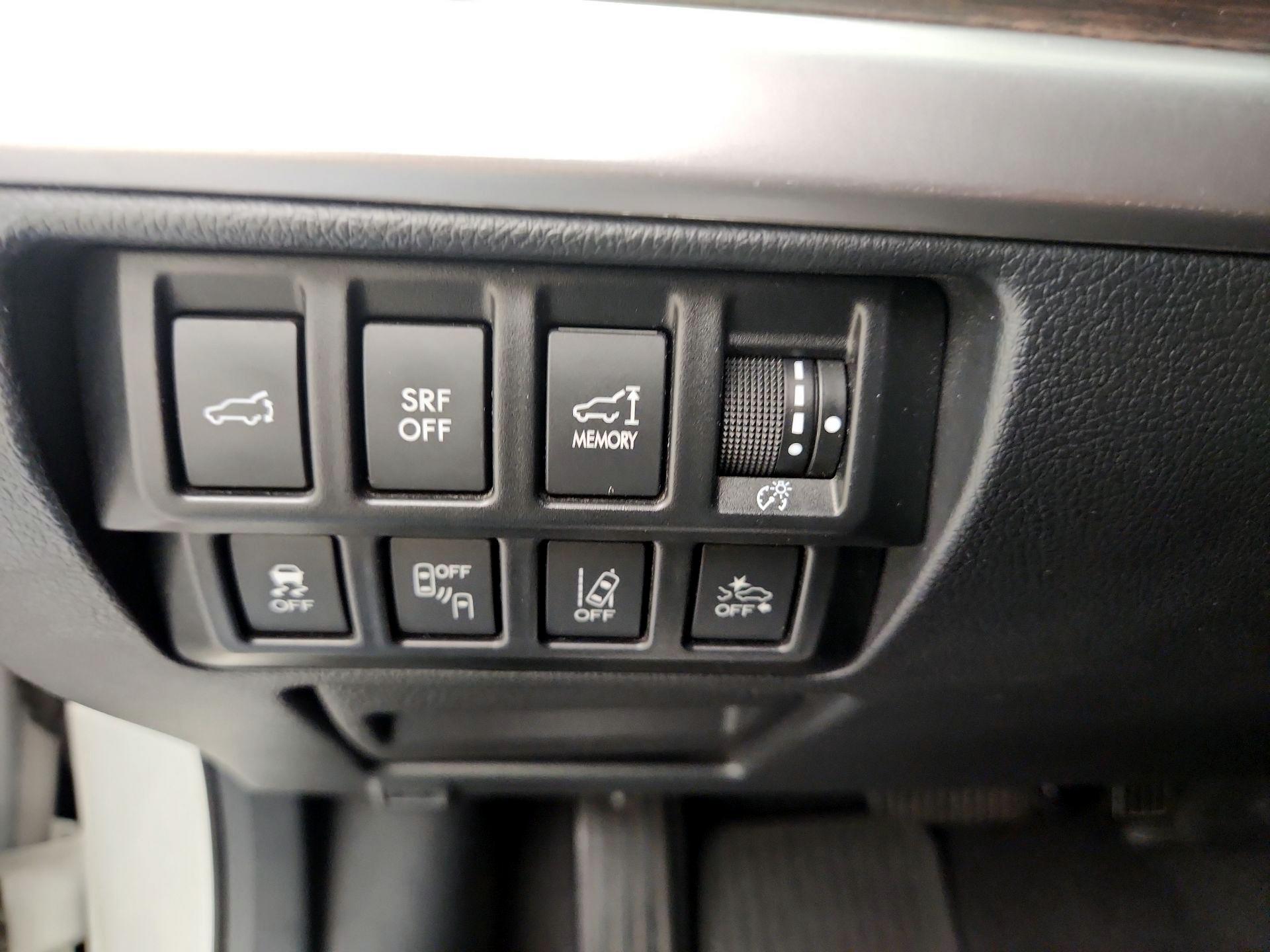 Thumbnail: 2017 Subaru Outback - 13