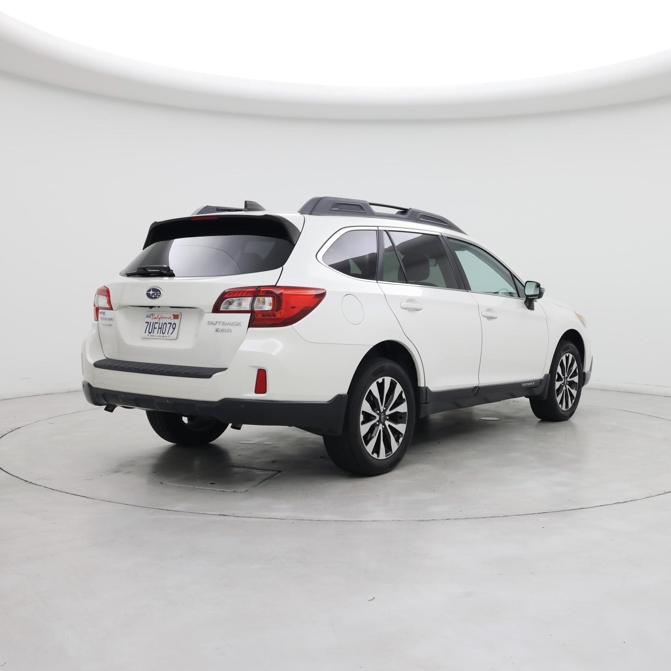 Thumbnail: 2017 Subaru Outback - 8