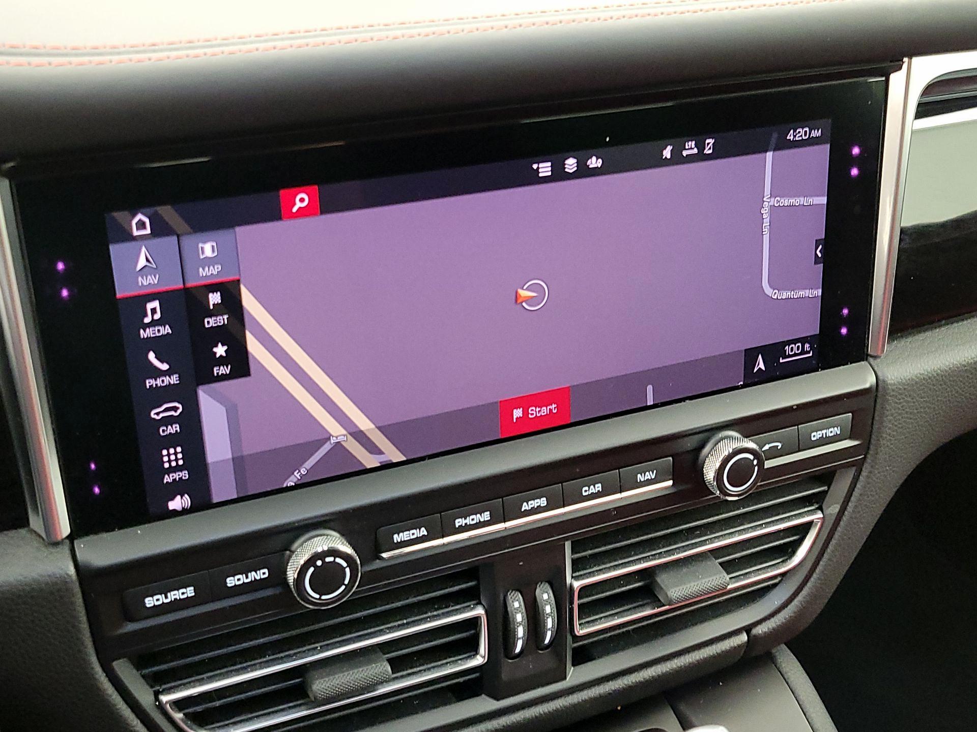 Thumbnail: 2020 Porsche Macan - 14