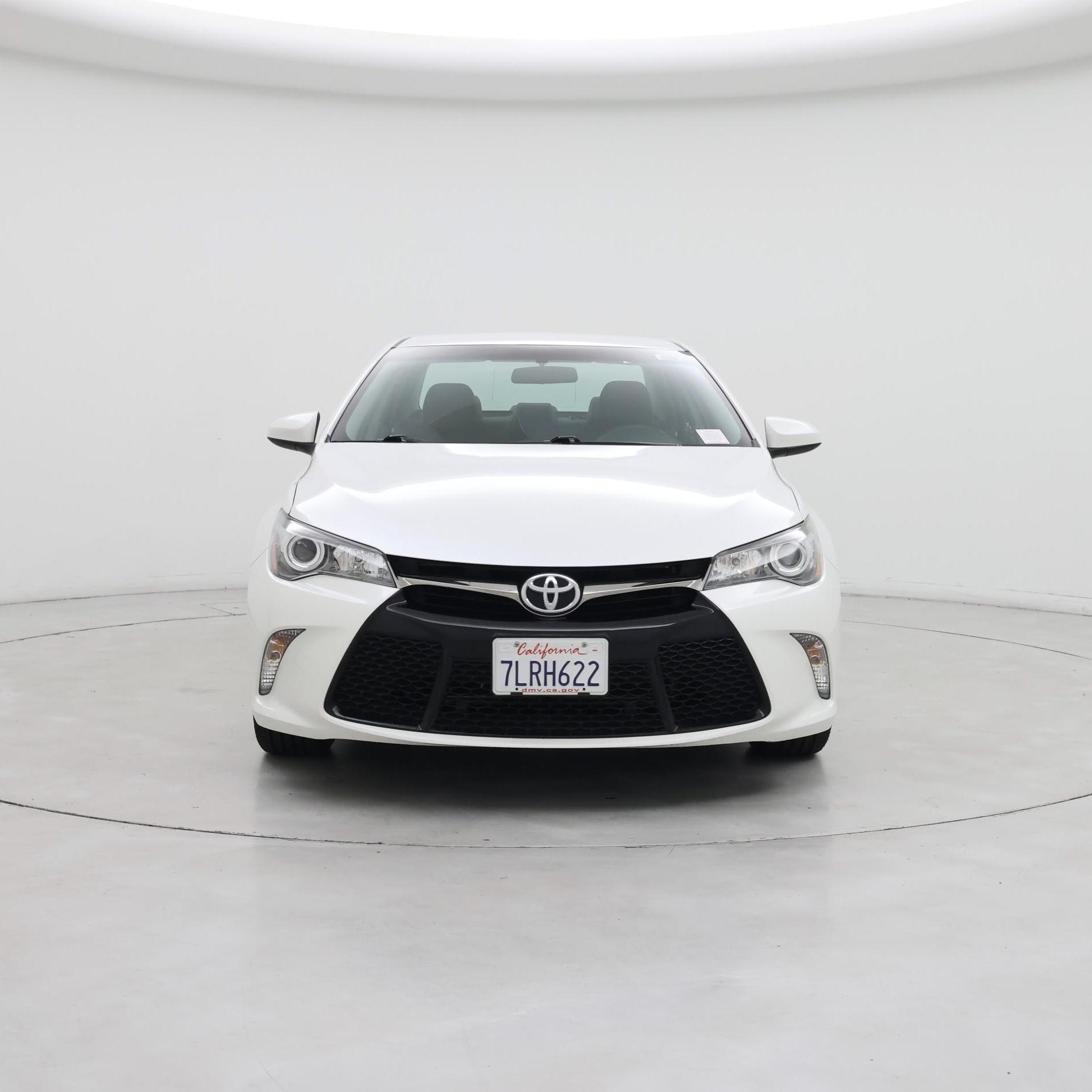 Thumbnail: 2015 Toyota Camry - 5
