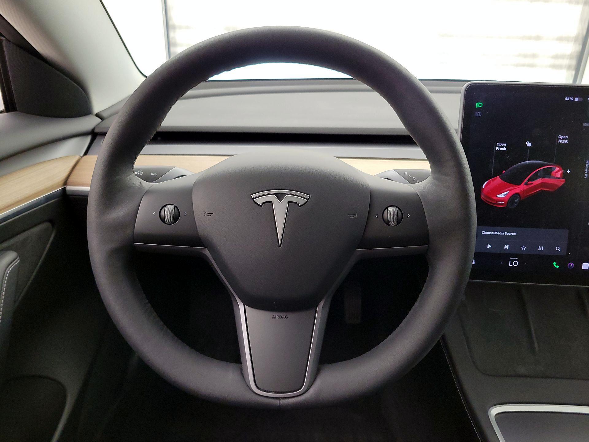 Thumbnail: 2021 Tesla Model 3 - 10