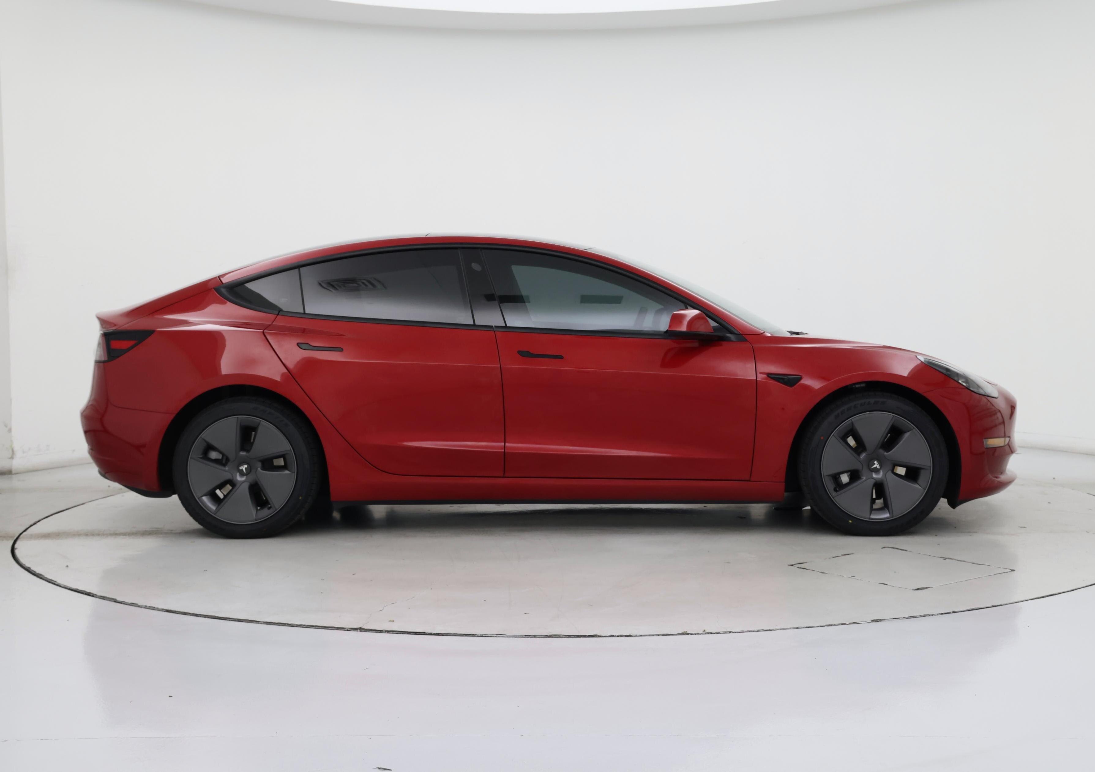 Thumbnail: 2021 Tesla Model 3 - 7