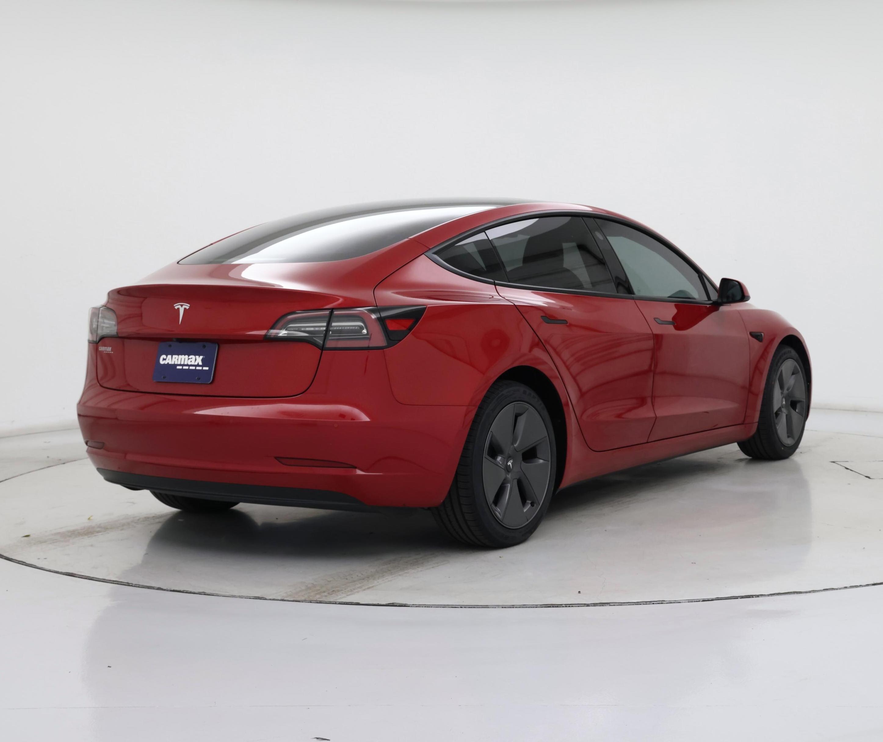 Thumbnail: 2021 Tesla Model 3 - 8