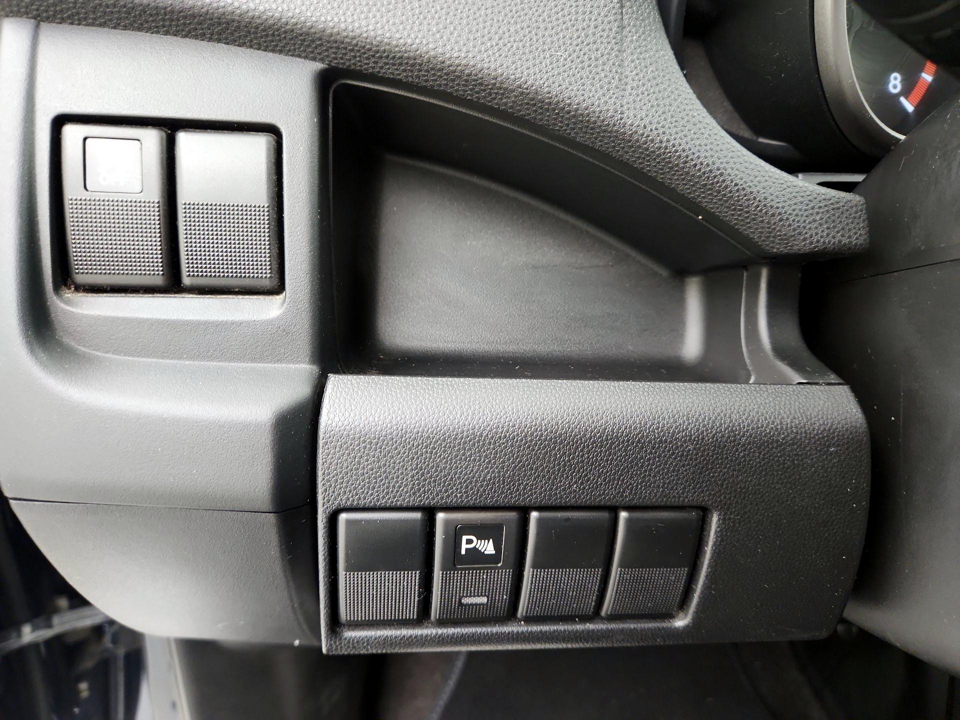 Thumbnail: 2015 Mazda Mazda5 - 13