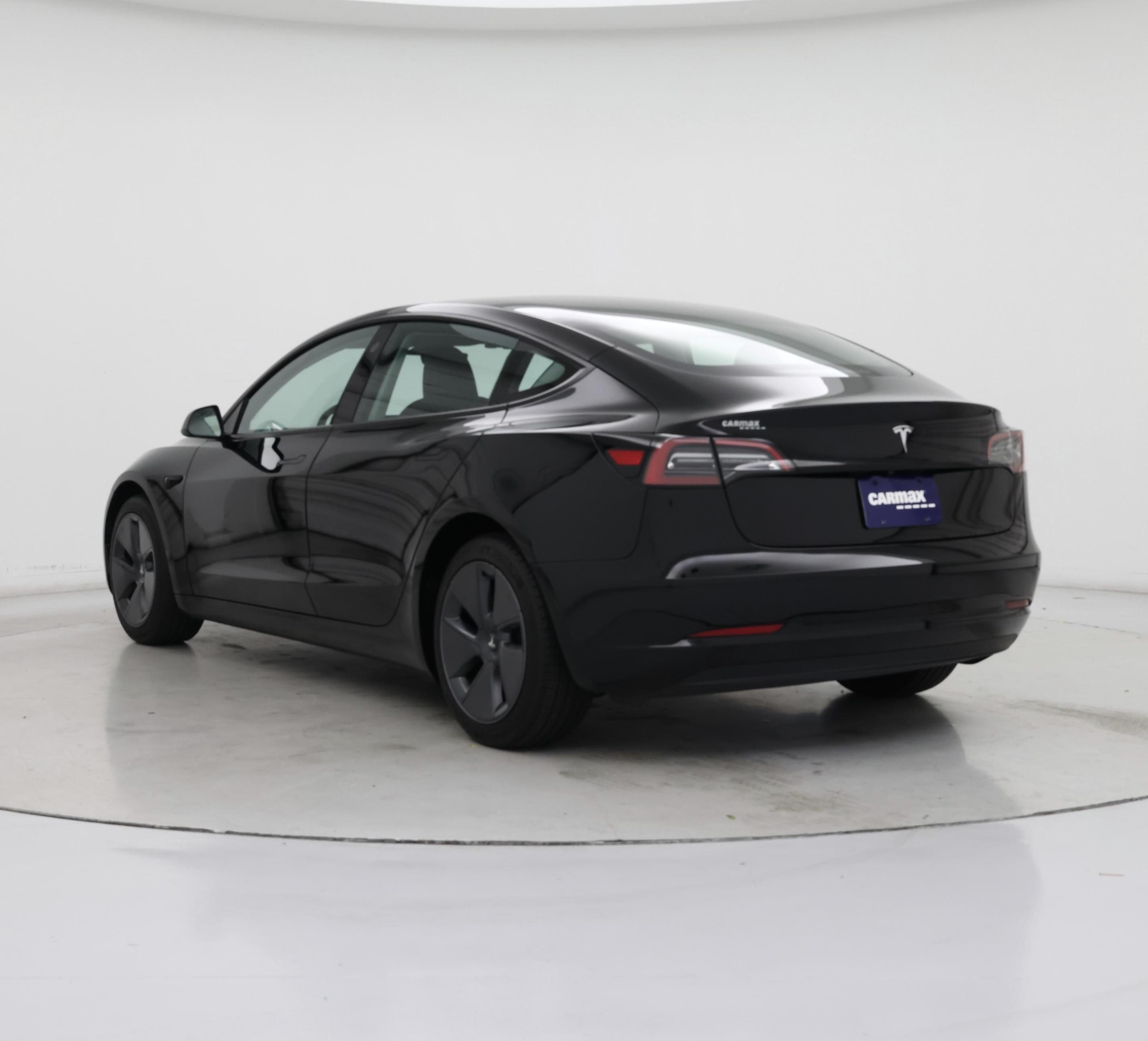 Thumbnail: 2023 Tesla Model 3 - 2