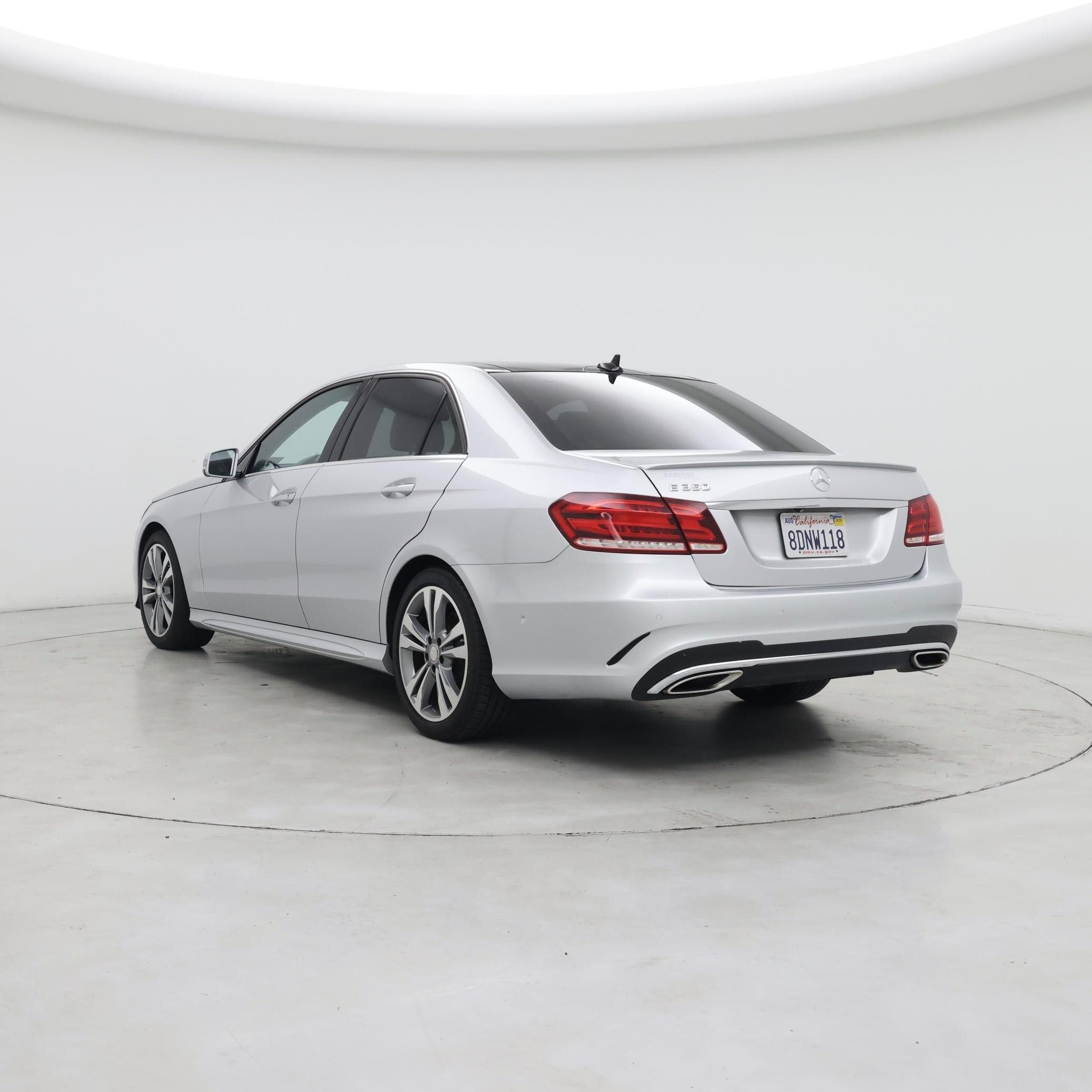 Thumbnail: 2016 Mercedes-Benz E-Class - 2