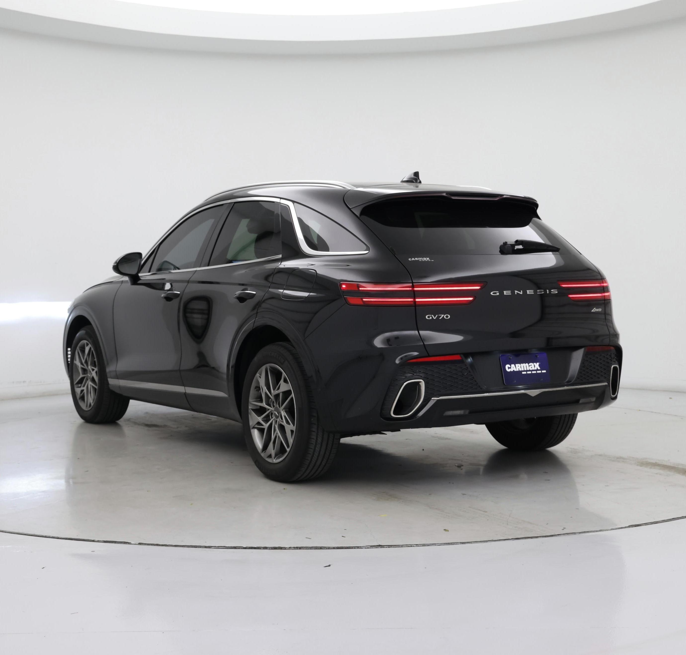 Thumbnail: 2022 Genesis GV70 - 2