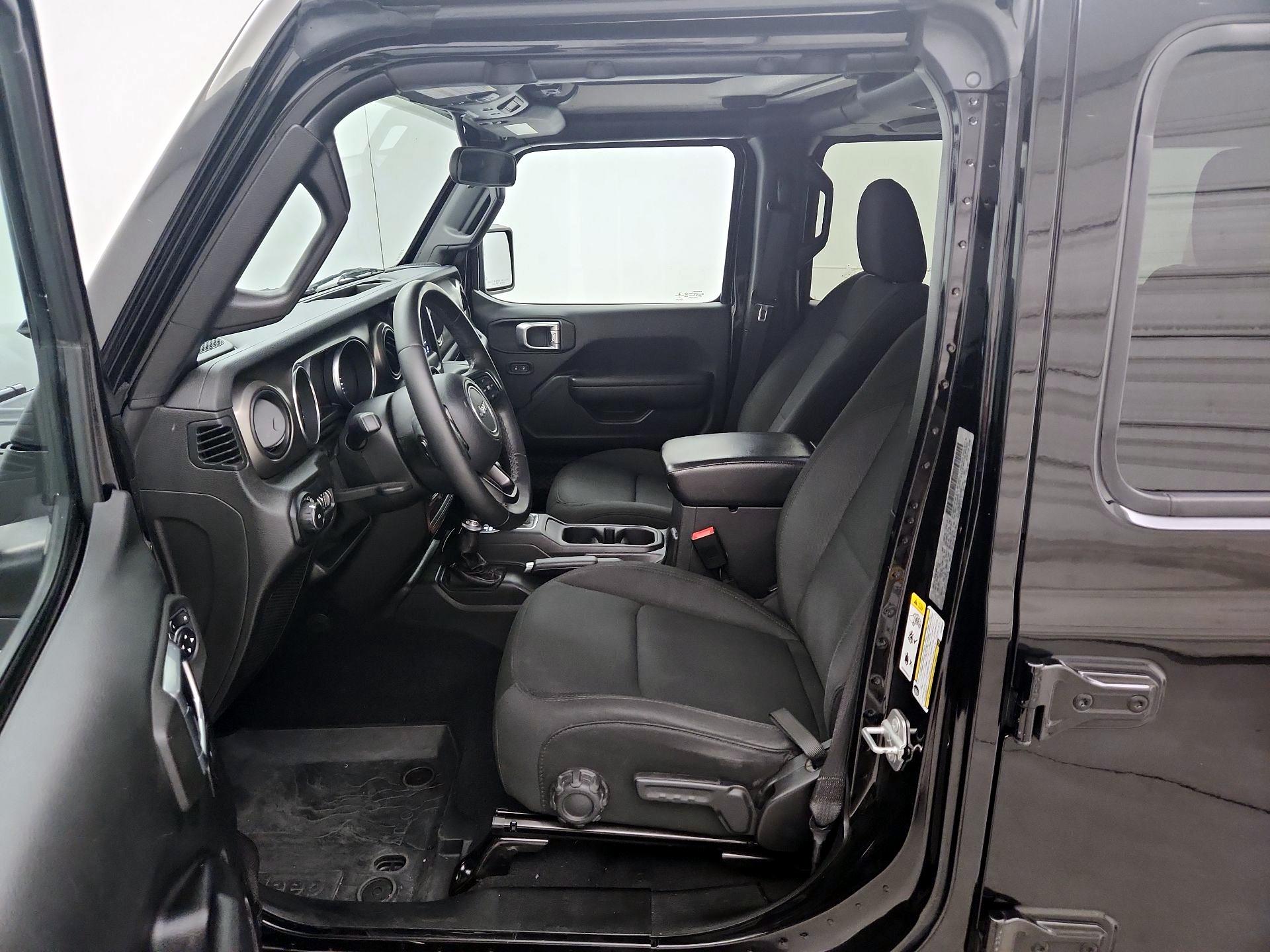 Thumbnail: 2018 Jeep Wrangler - 11