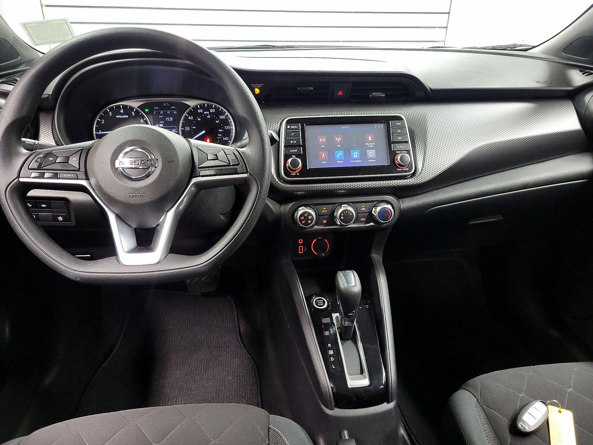 Thumbnail: 2020 Nissan Kicks - 9
