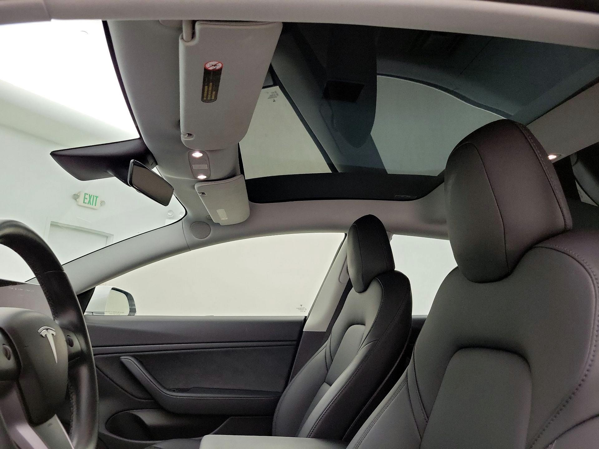 Thumbnail: 2019 Tesla Model 3 - 19