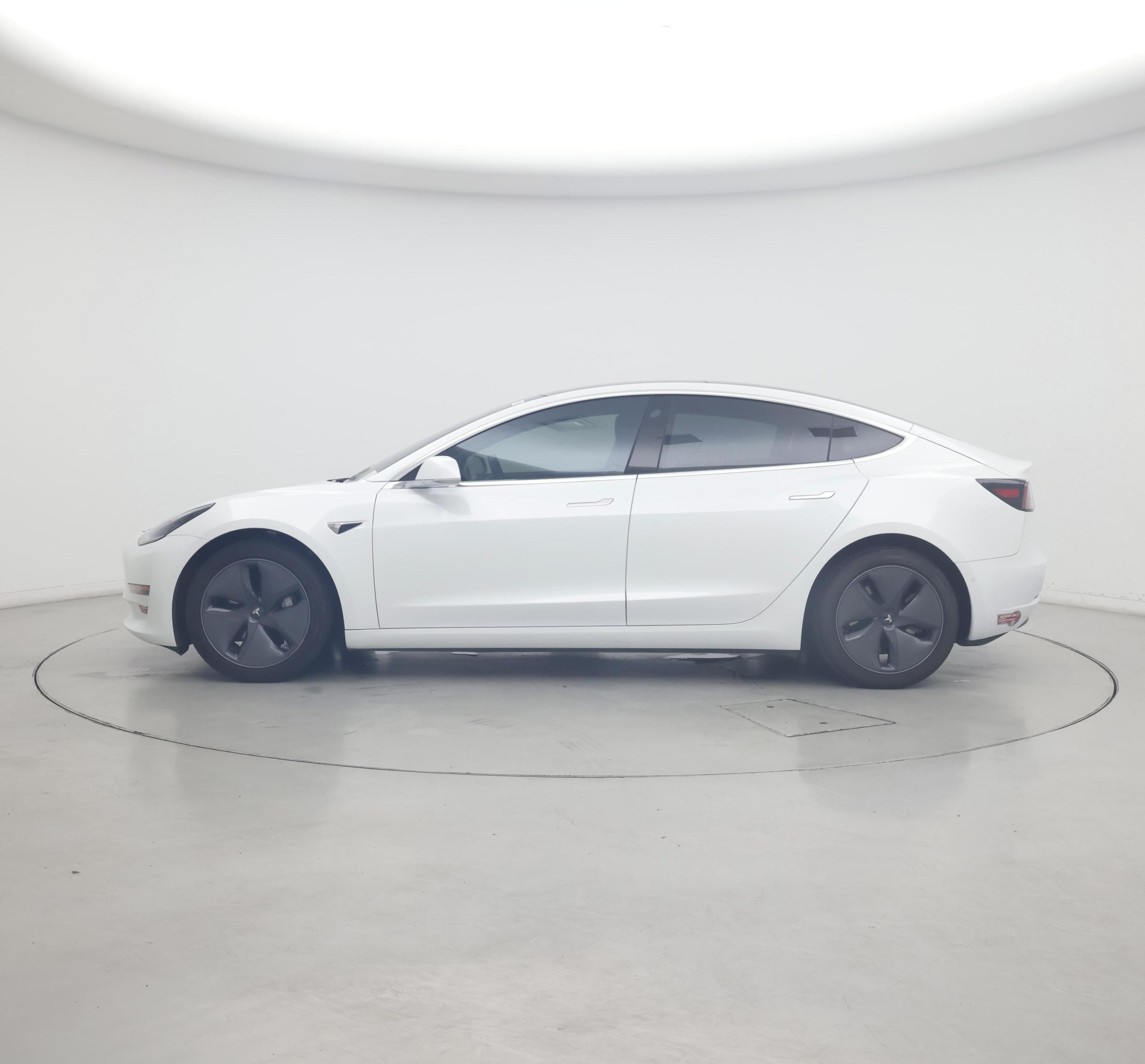 Thumbnail: 2019 Tesla Model 3 - 3