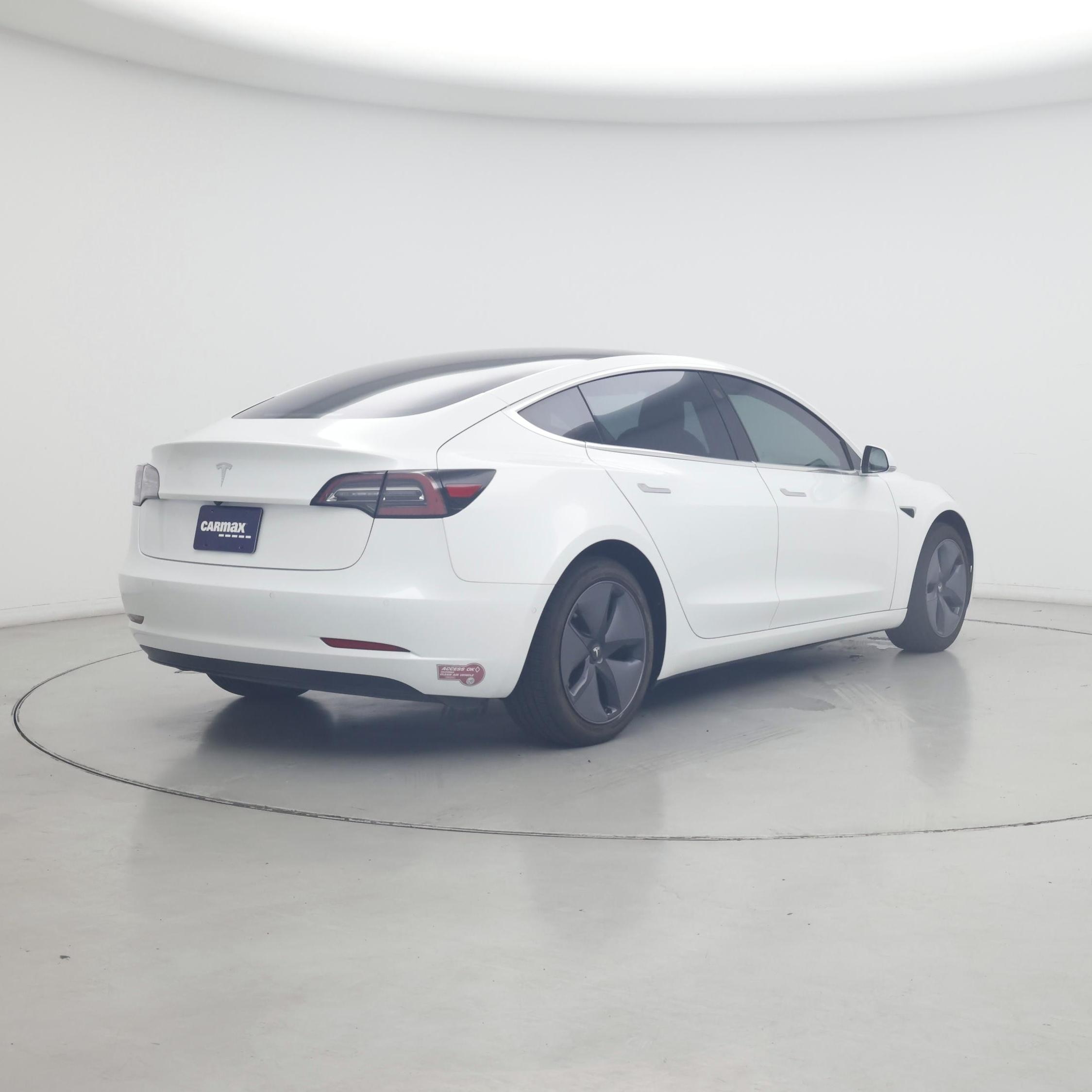 Thumbnail: 2019 Tesla Model 3 - 8