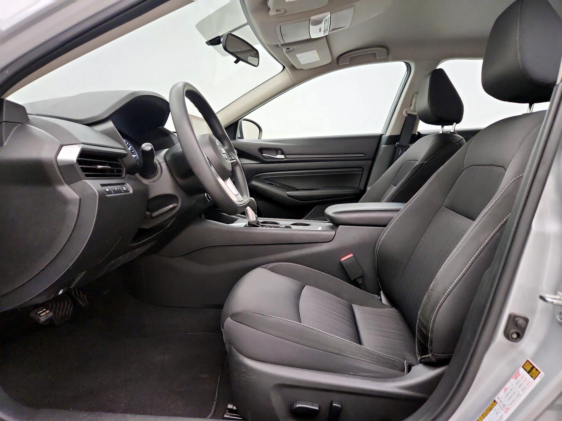 Thumbnail: 2019 Nissan Altima - 11