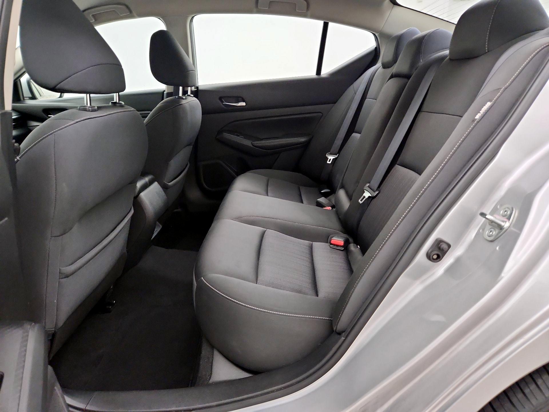 Thumbnail: 2019 Nissan Altima - 19