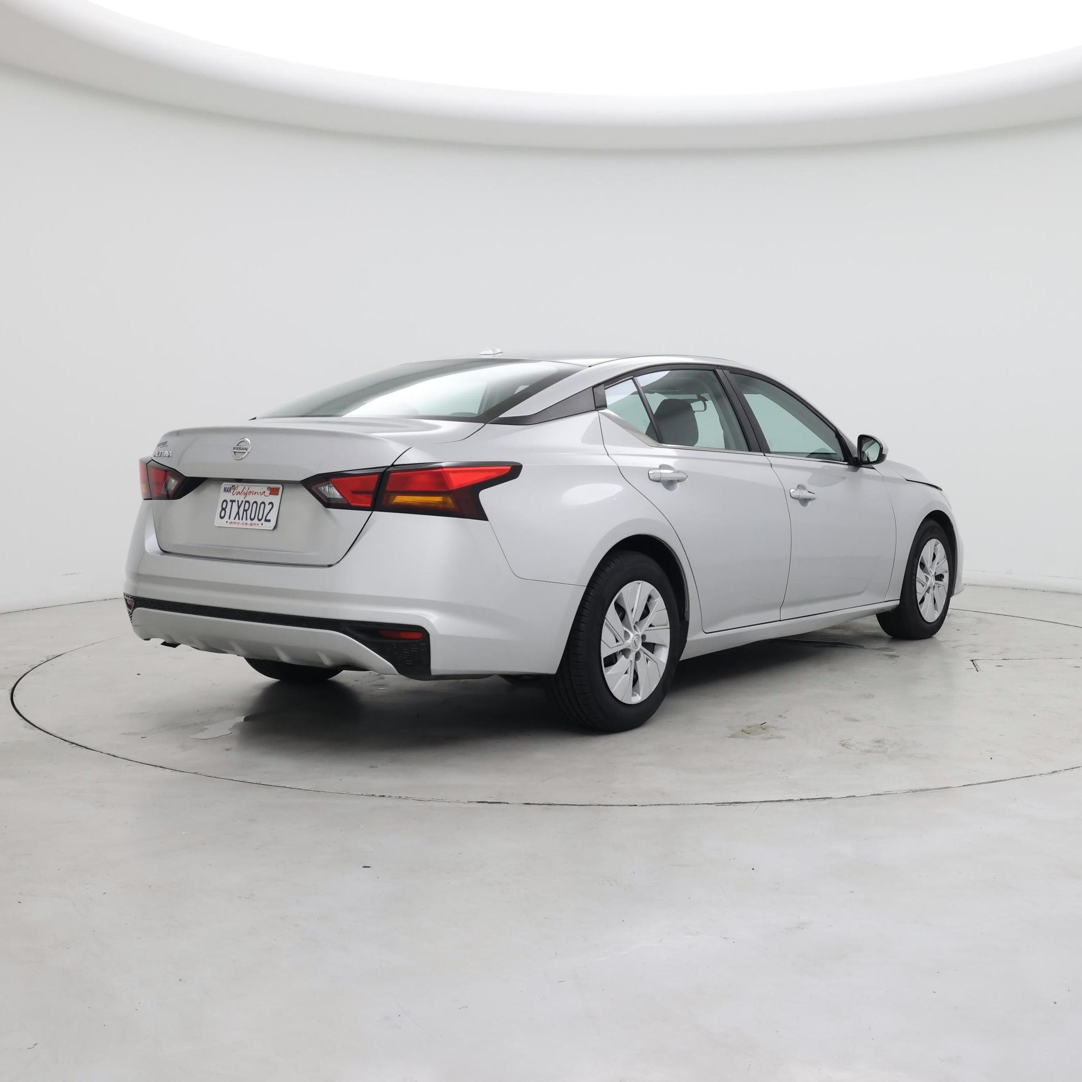 Thumbnail: 2019 Nissan Altima - 8