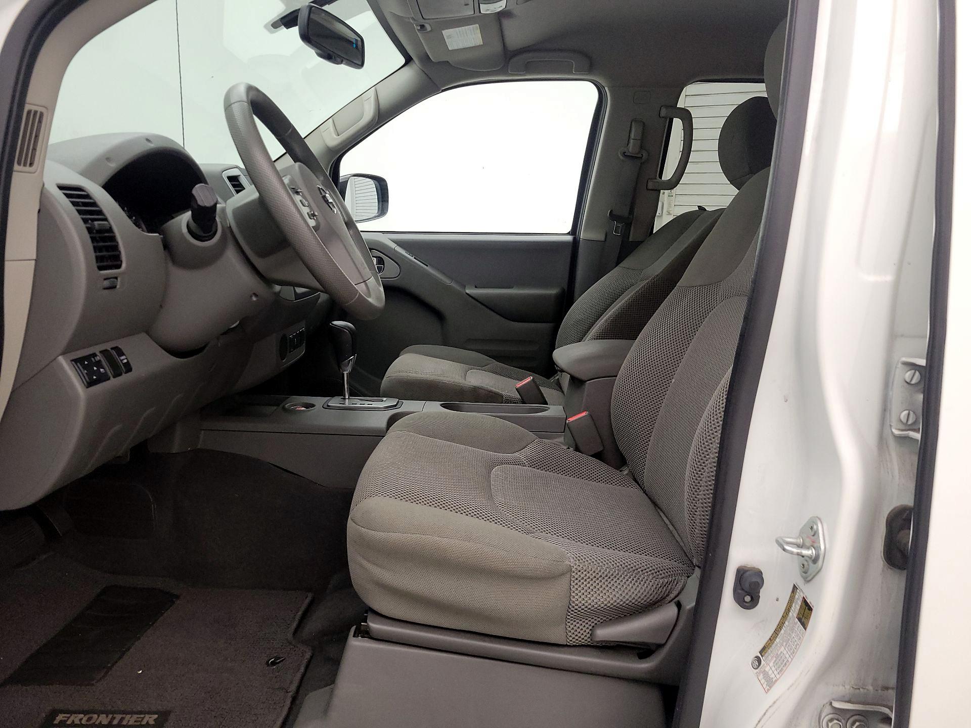 Thumbnail: 2021 Nissan Frontier - 11
