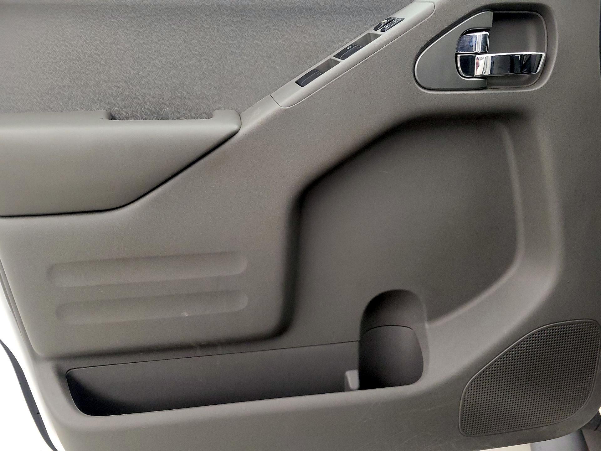 Thumbnail: 2021 Nissan Frontier - 12