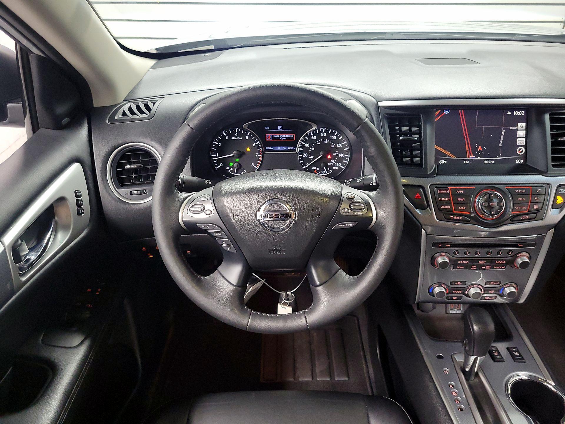 Thumbnail: 2020 Nissan Pathfinder - 10