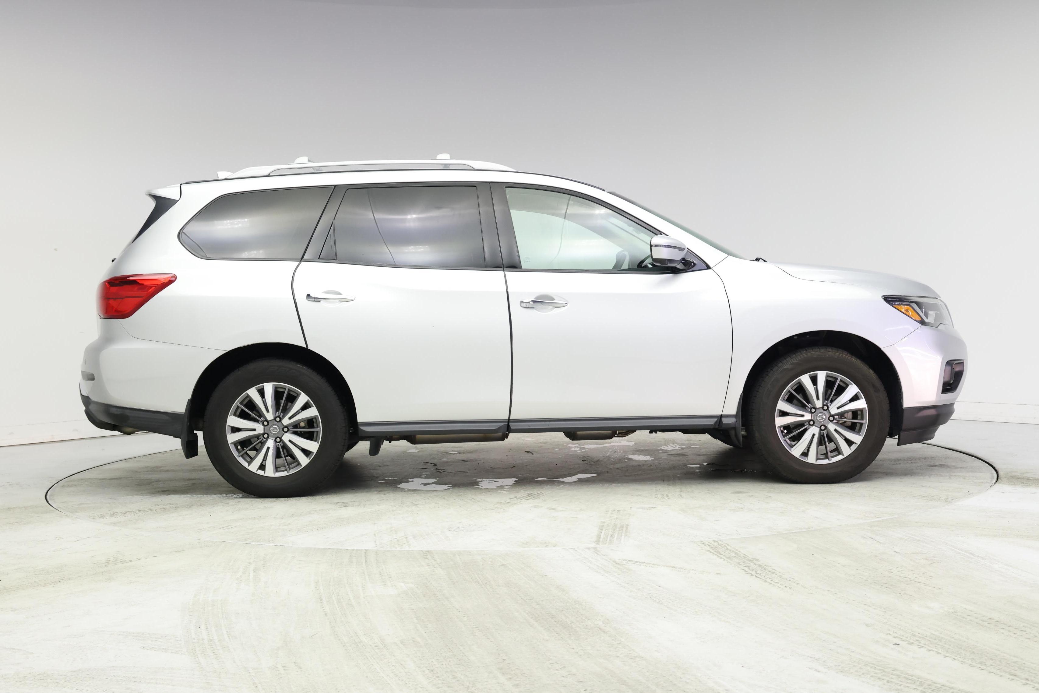 Thumbnail: 2020 Nissan Pathfinder - 7