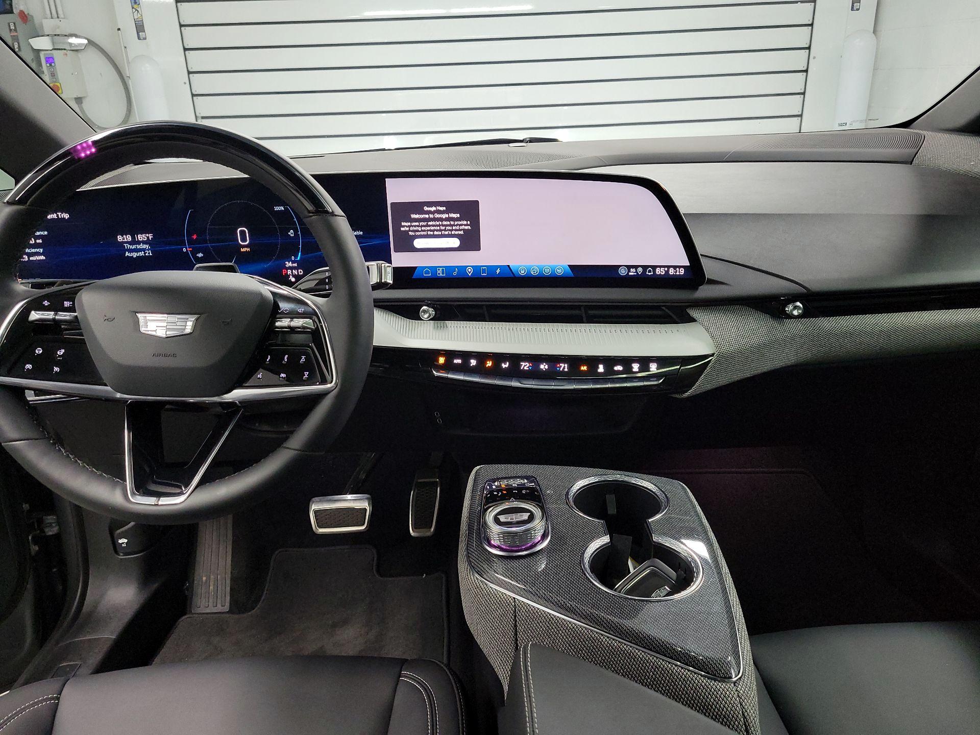 Thumbnail: 2025 Cadillac Optiq - 9